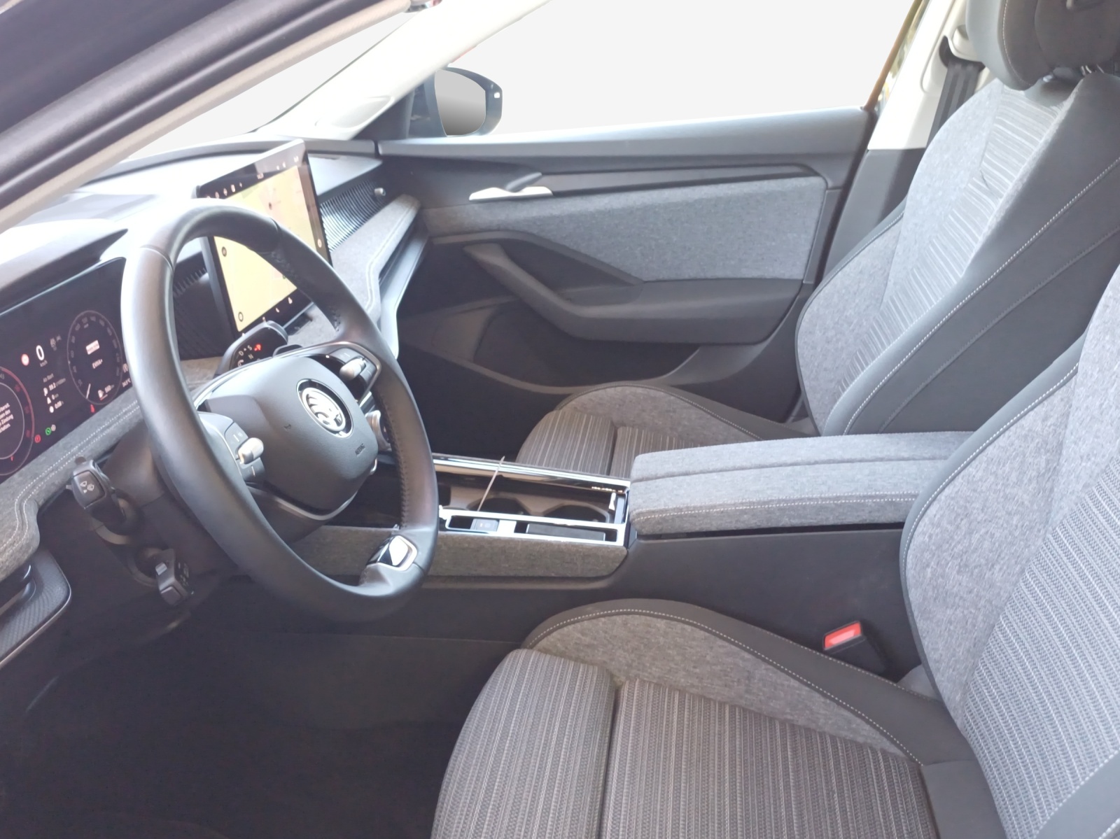 SKODA Superb Combi 2.0 TDi Selection 4x4 DSG-image-7