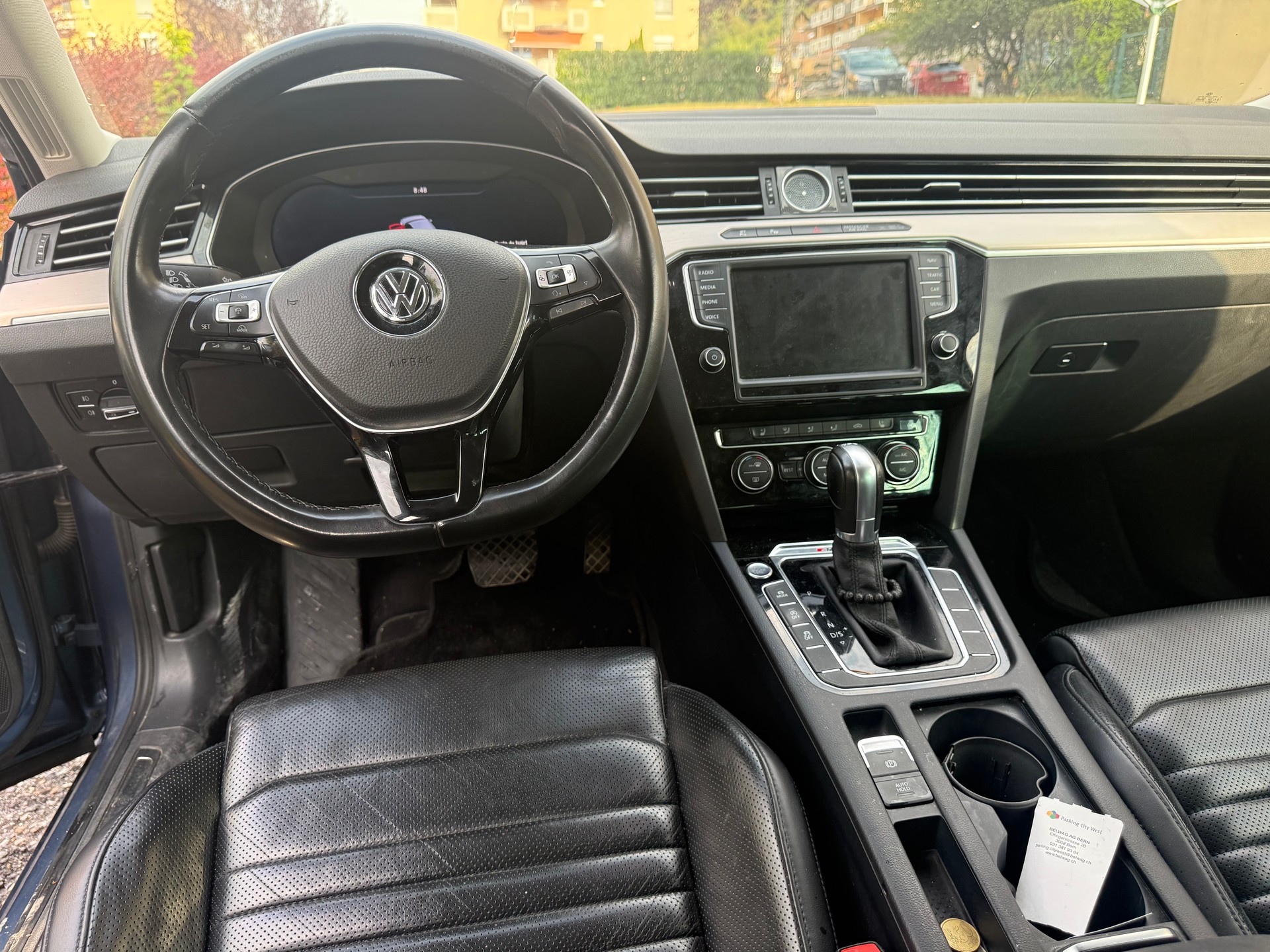 VW Passat Variant 2.0 TDI BMT Comfortline DSG 4Motion-image-10