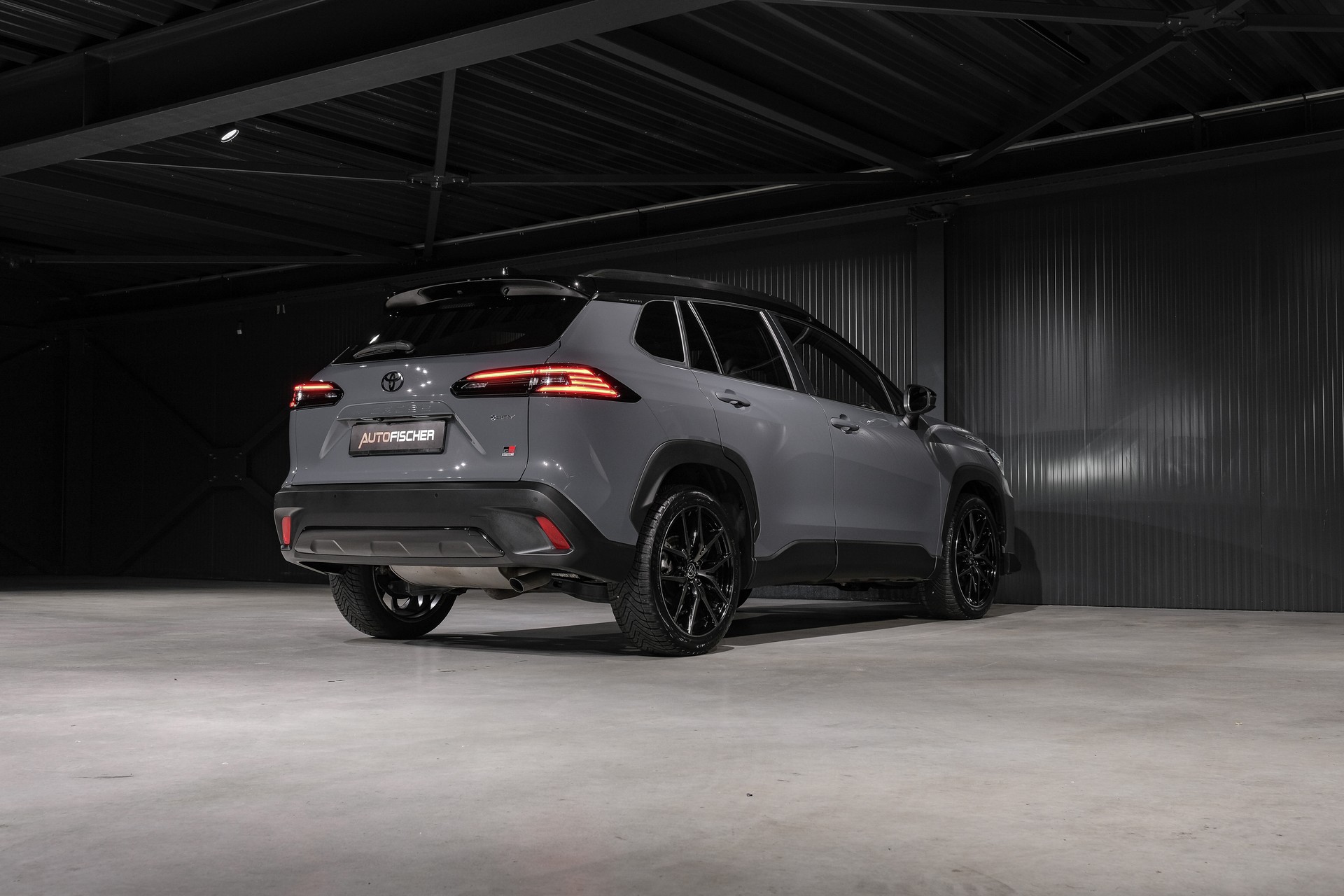 TOYOTA Corolla Cross 2.0 GR Sport e-CVT-image-6