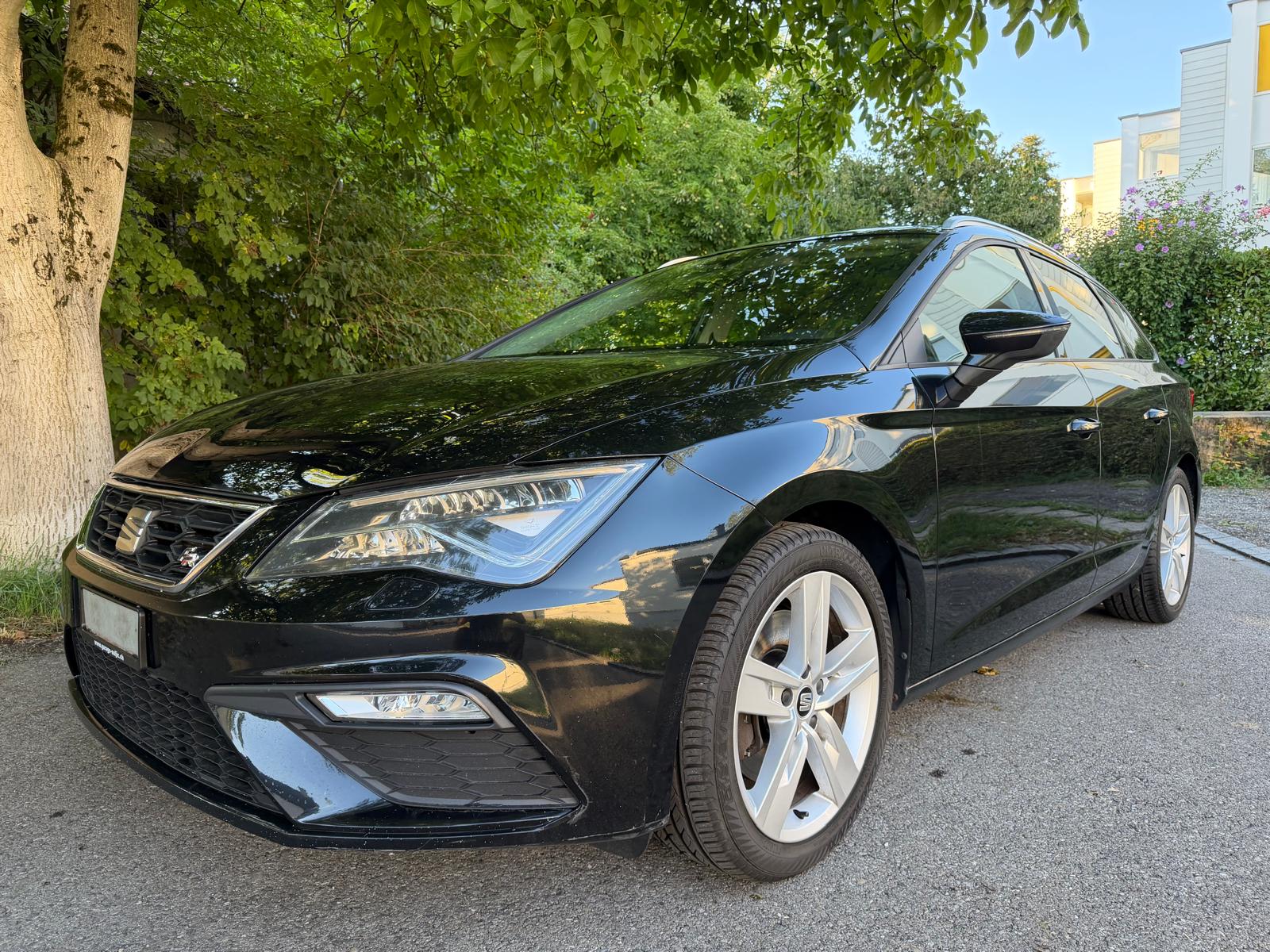 SEAT Leon ST 2.0 TDI FR DSG-image-0