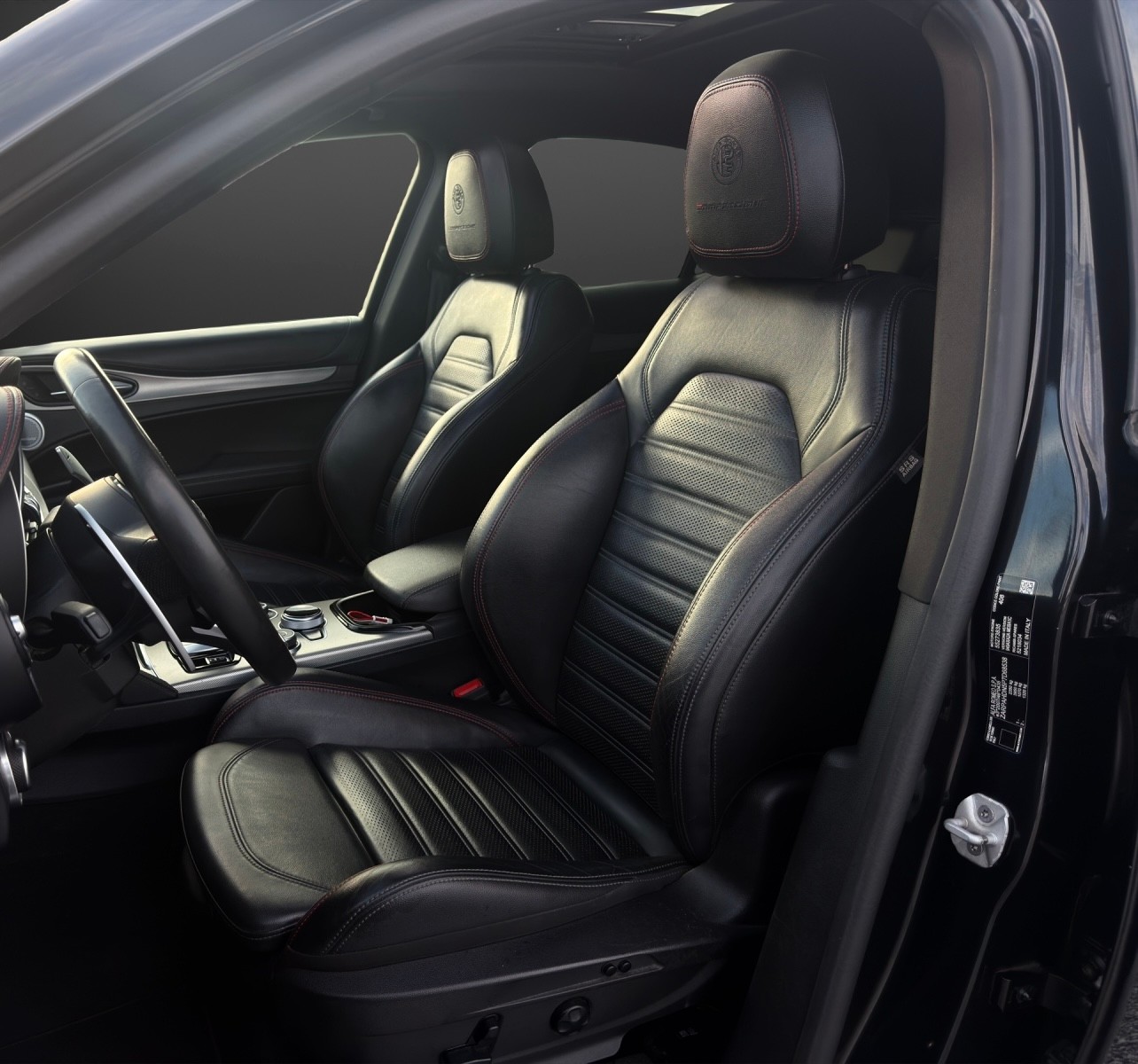 ALFA ROMEO Stelvio 2.0 Competizione Pack Sky Q4 AT8-image-6