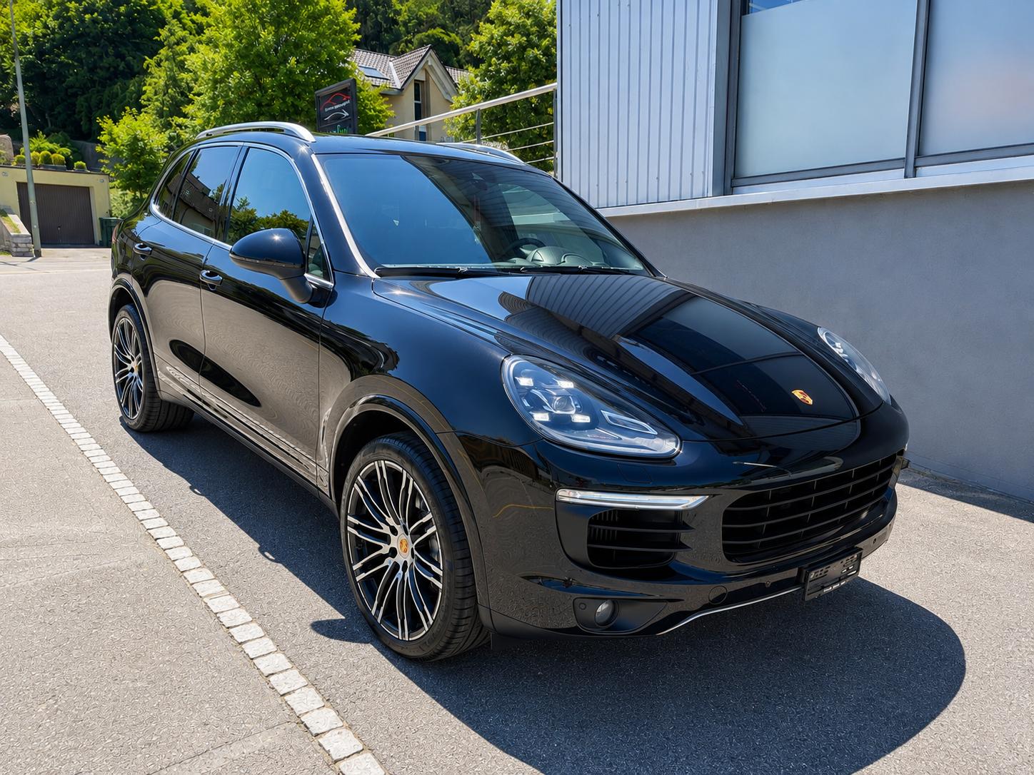 PORSCHE Cayenne S Diesel-image-0