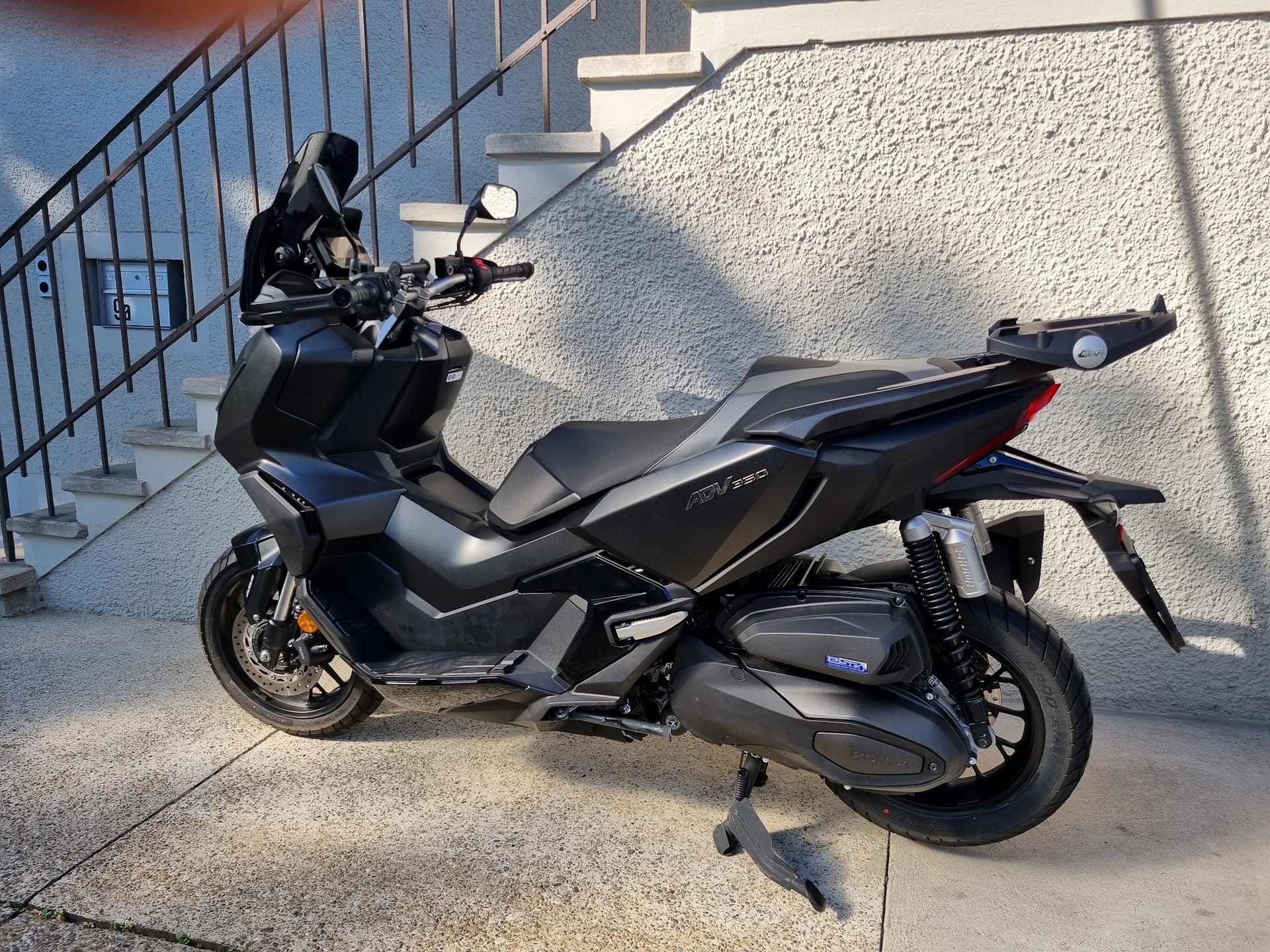 HONDA ADV 350-image-6