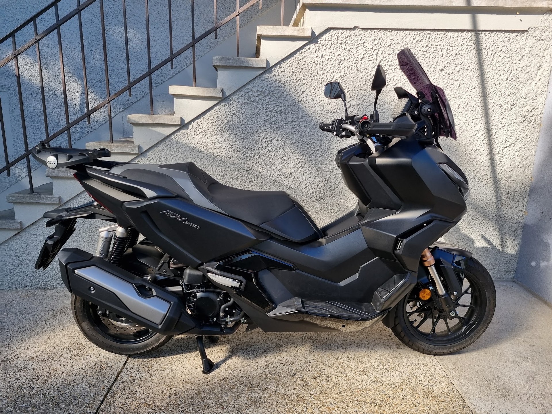 HONDA ADV 350-image-1