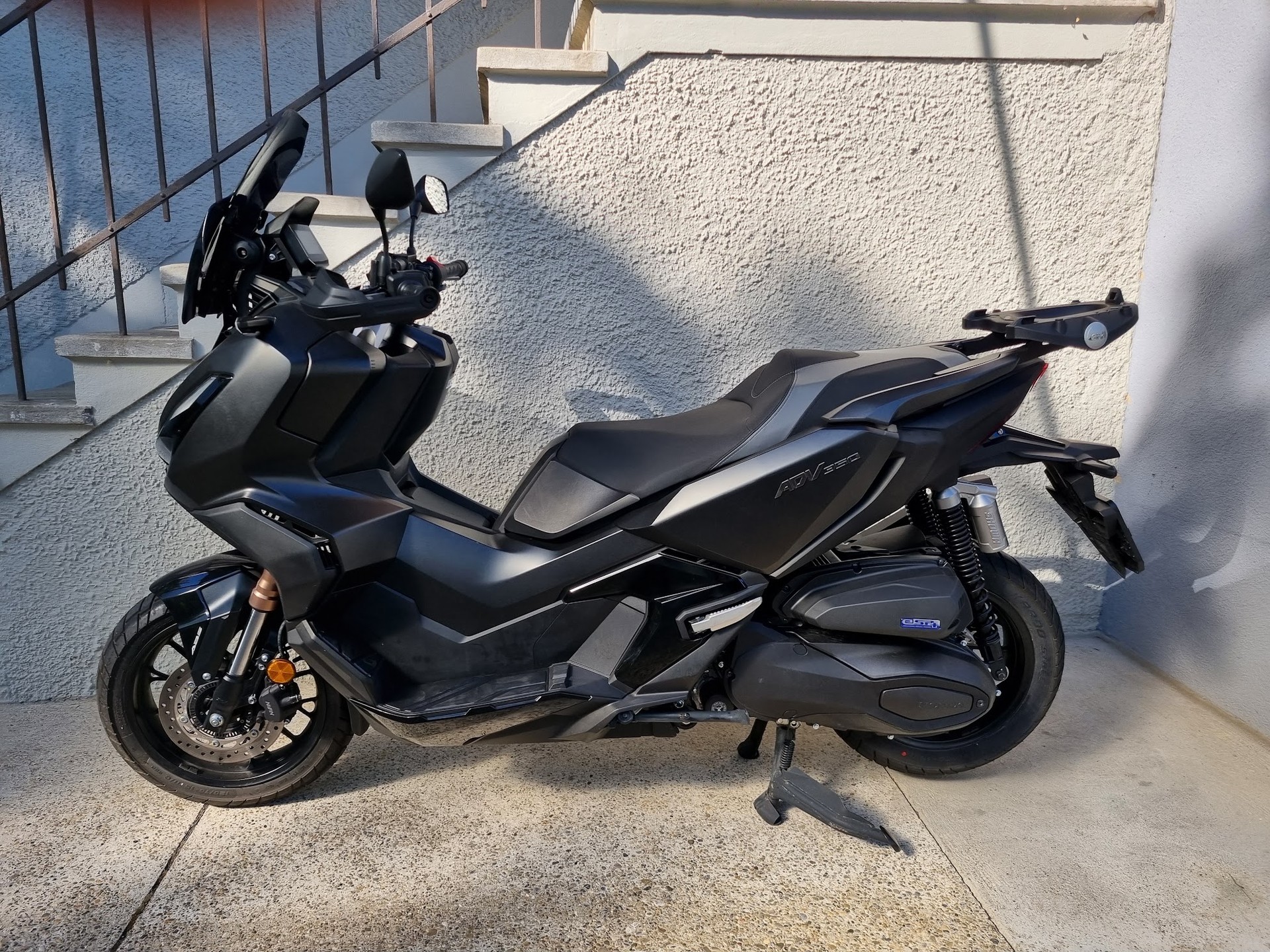 HONDA ADV 350-image-5