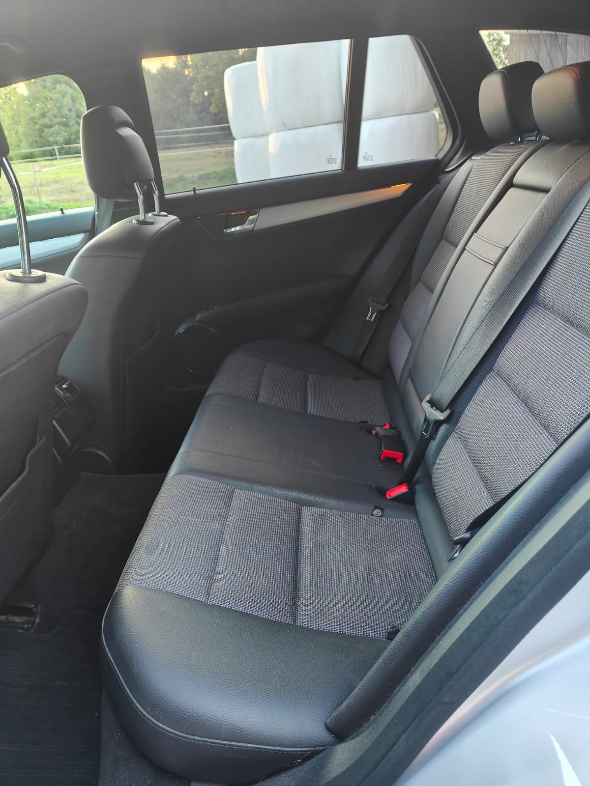 MERCEDES-BENZ C 250 CDI BlueEF 4m-image-4