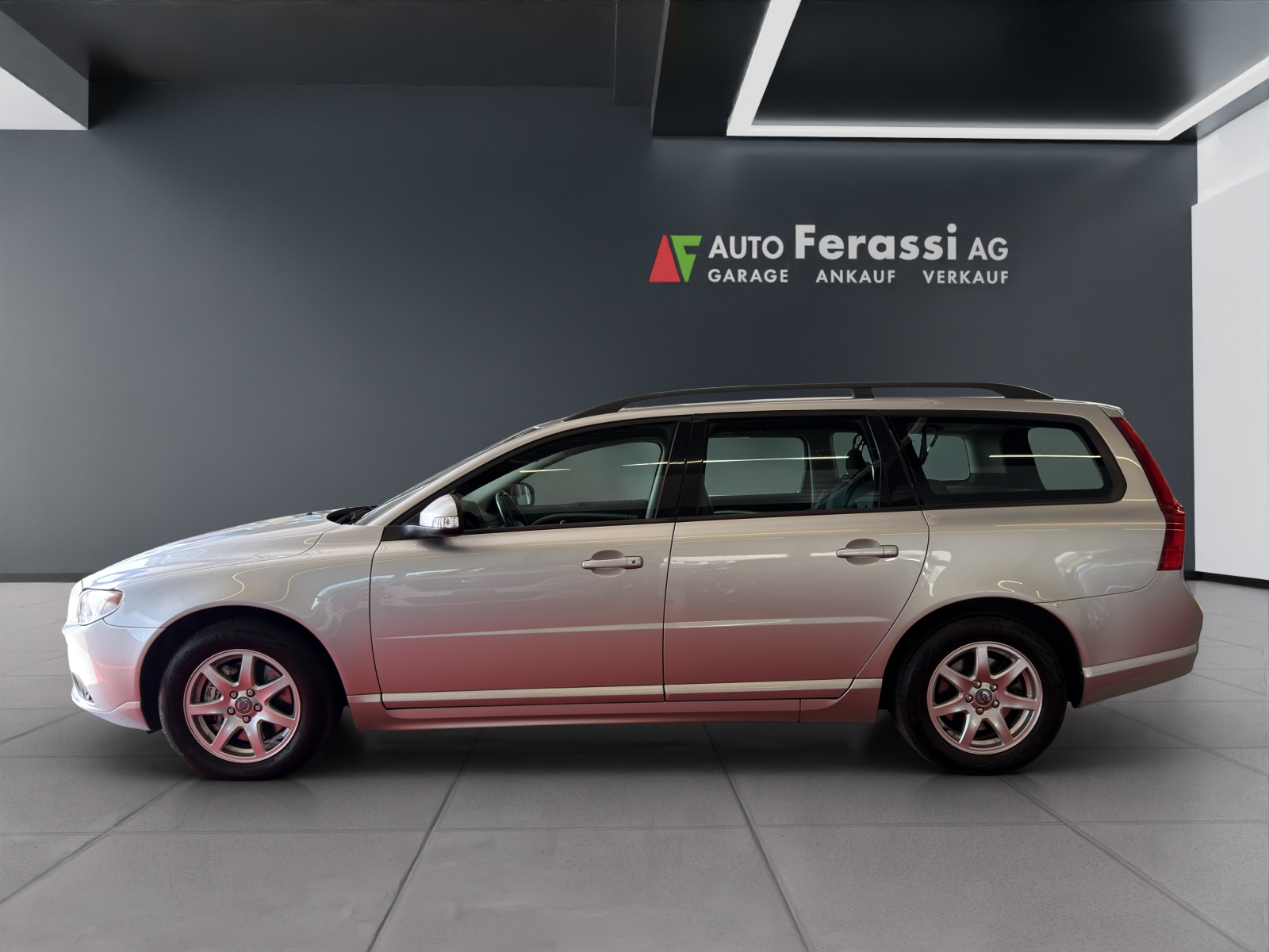 VOLVO V70 D5 Momentum Geartronic-showroom-element-1