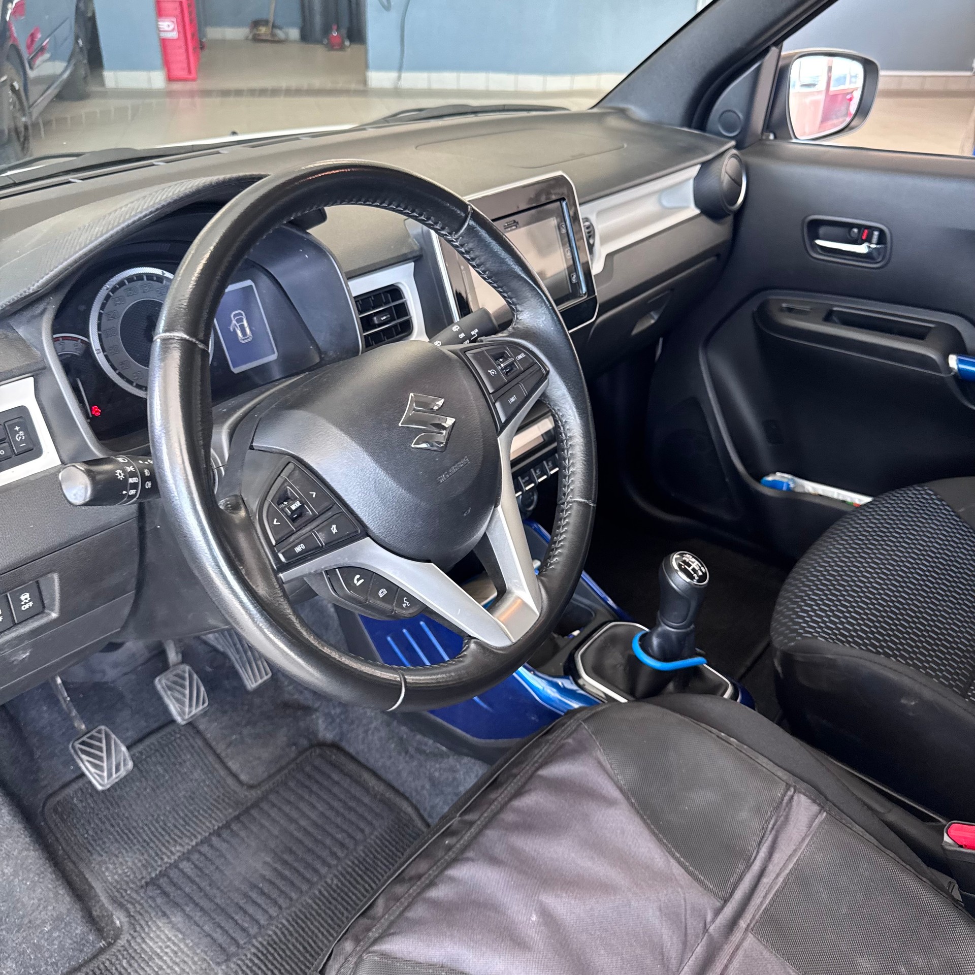 SUZUKI Ignis 1.2i Compact Top Hybrid 4x4-image-10