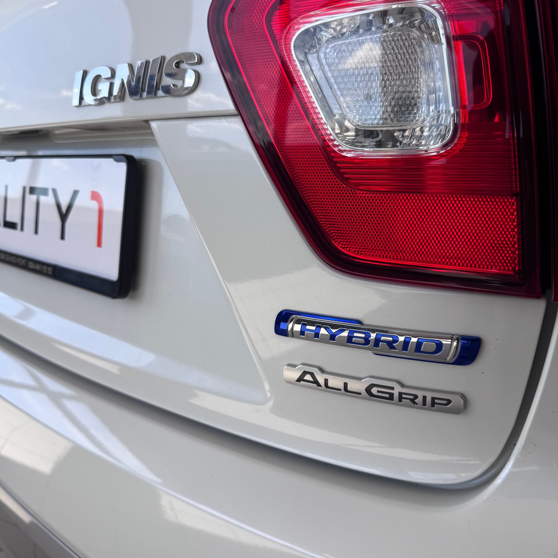SUZUKI Ignis 1.2i Compact Top Hybrid 4x4-image-7