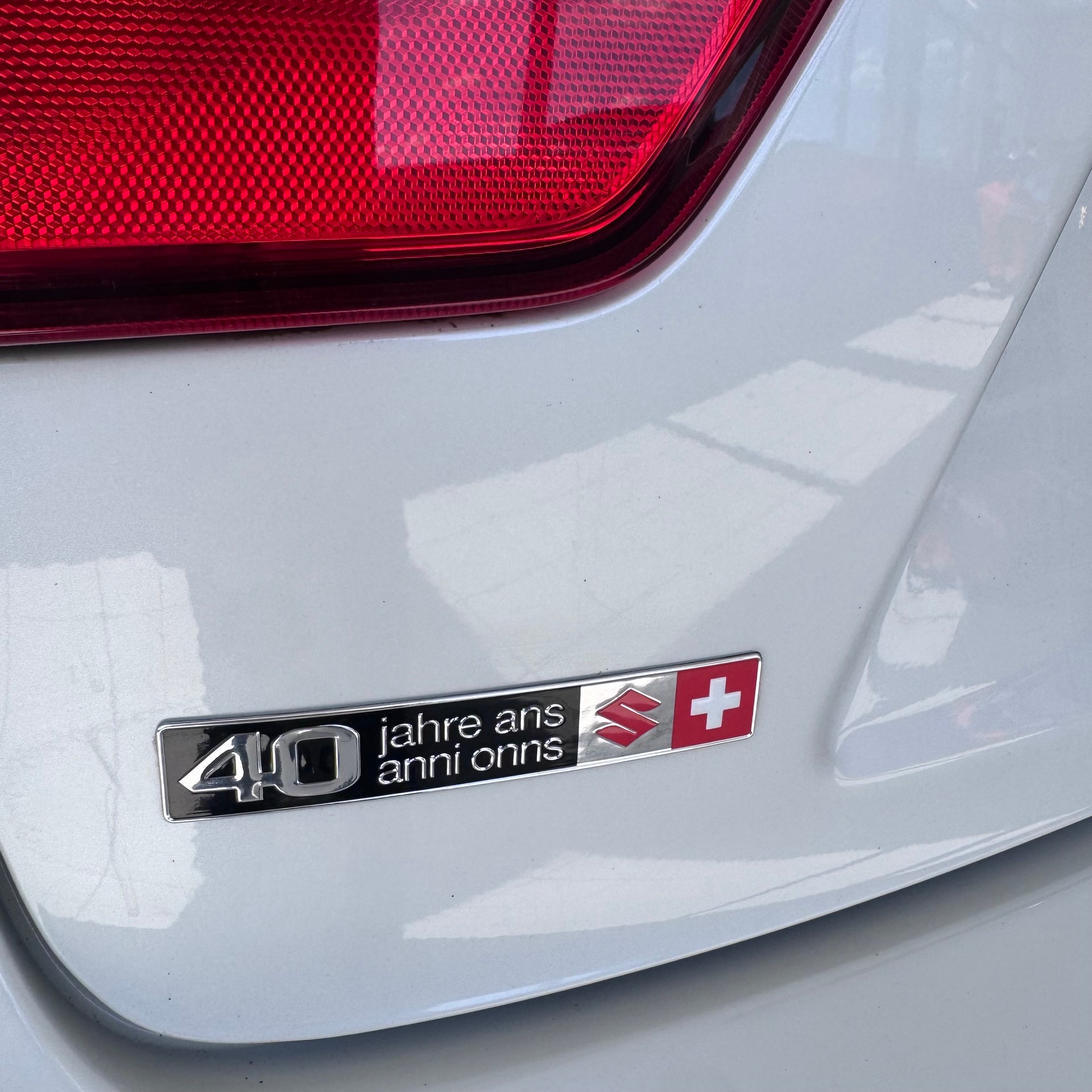 SUZUKI Ignis 1.2i Compact Top Hybrid 4x4-image-8