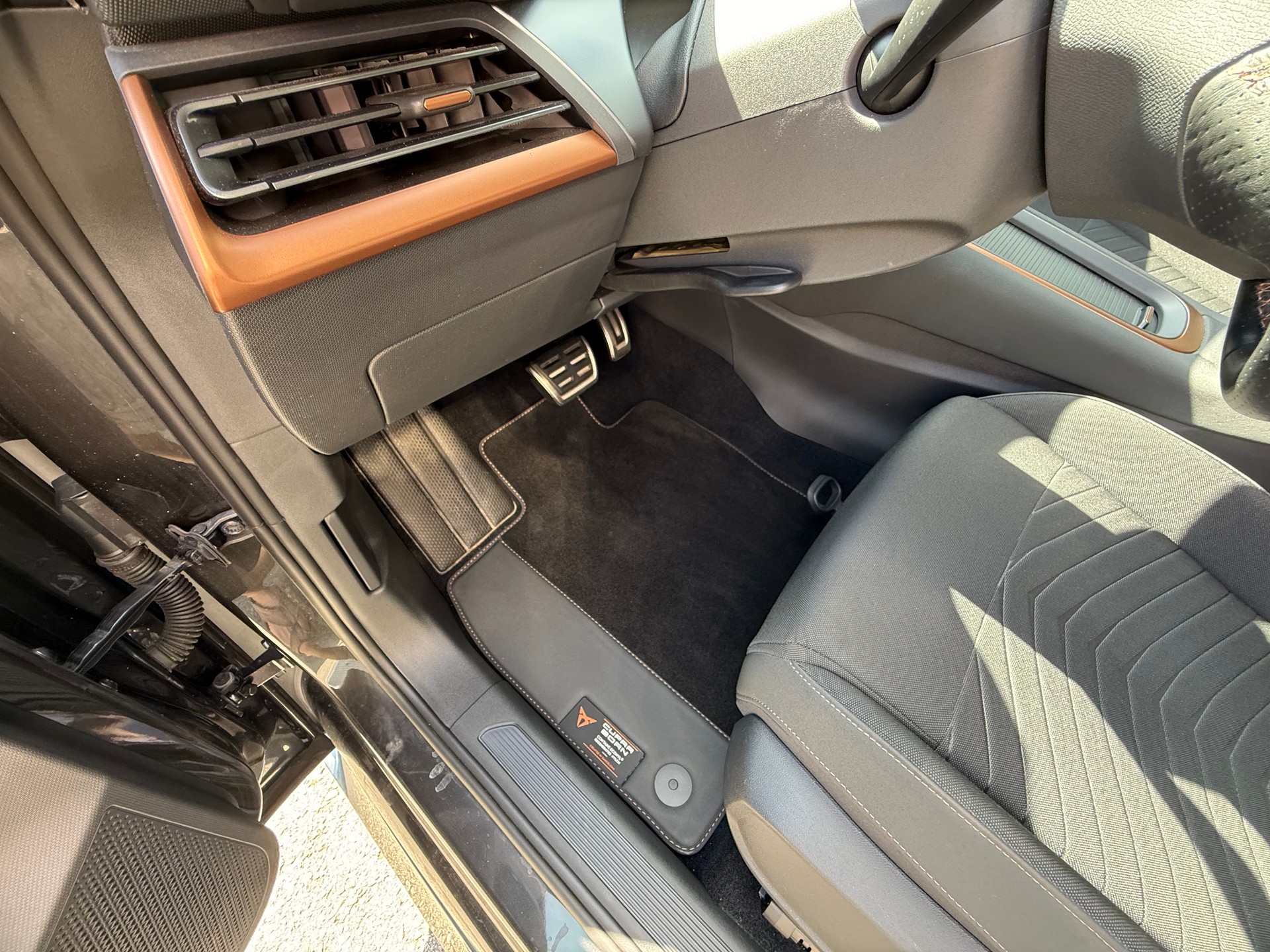 CUPRA Electric-image-4
