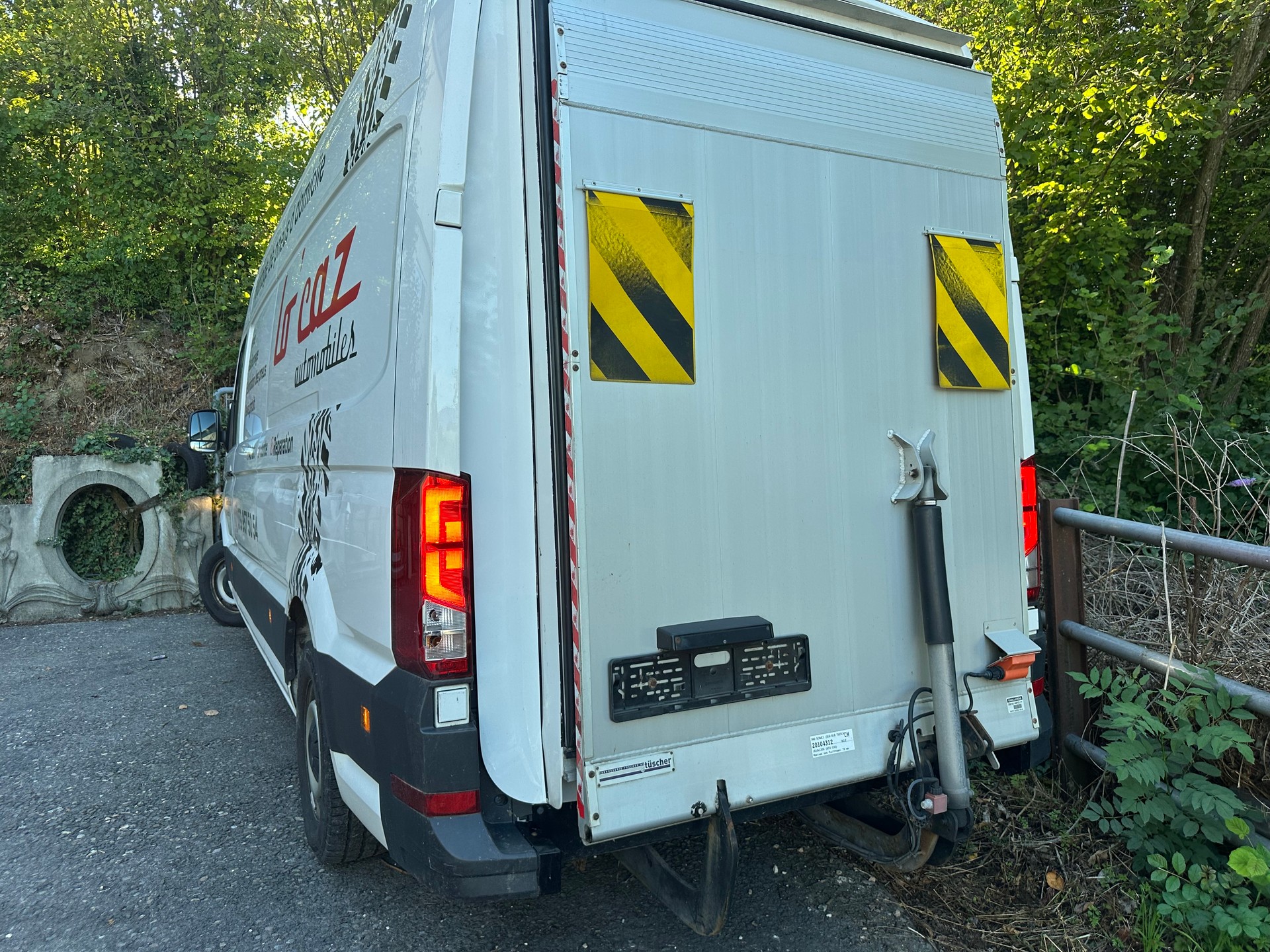 VW Crafter 35L 2.0 TDI L5 4Motion-image-3