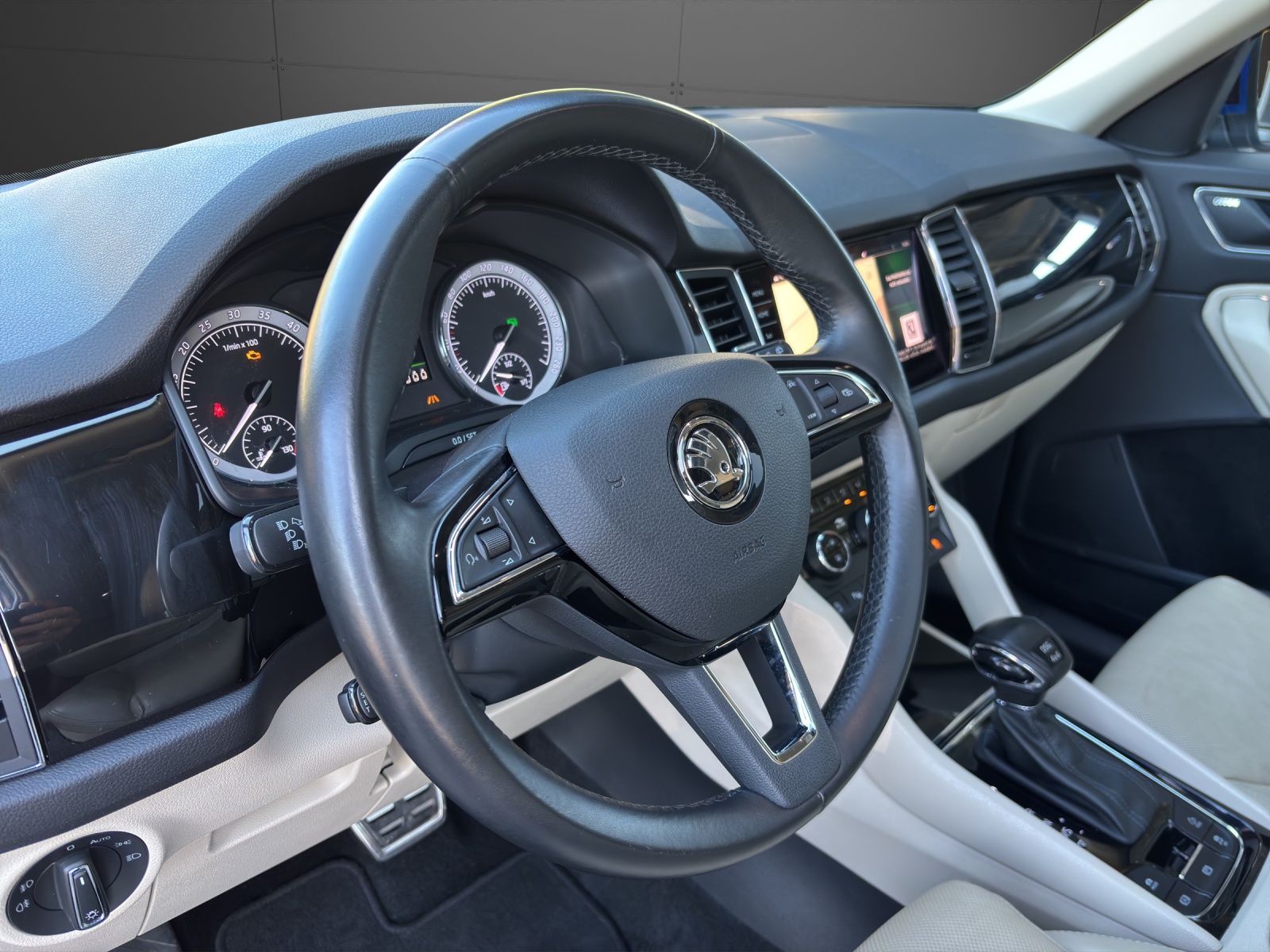 SKODA Kodiaq 2.0 TDI CR L&K 4x4 DSG-image-4