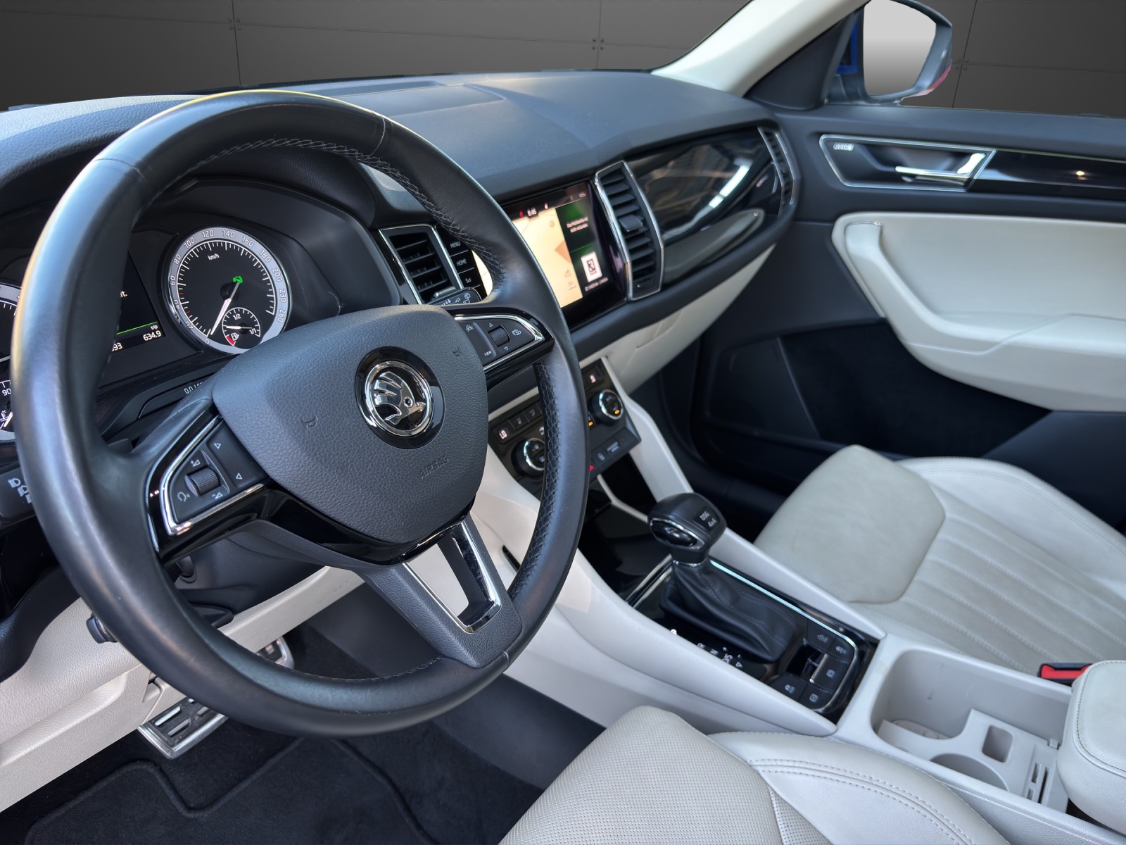 SKODA Kodiaq 2.0 TDI CR L&K 4x4 DSG-image-3