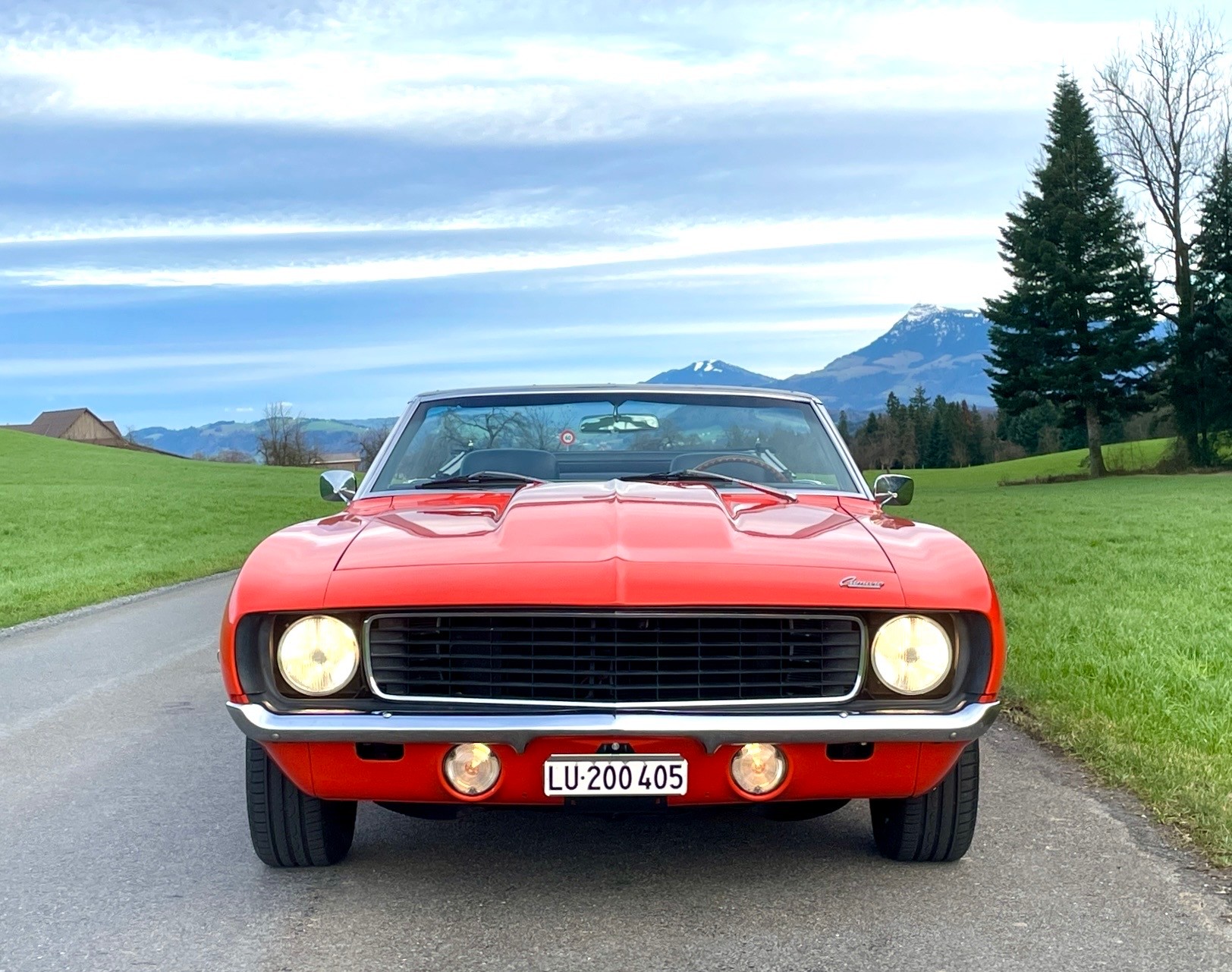 CHEVROLET SS-image-12