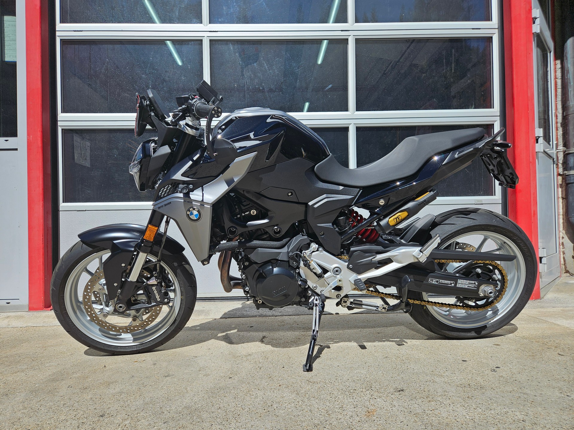 BMW F 900 R ABS-showroom-element-1