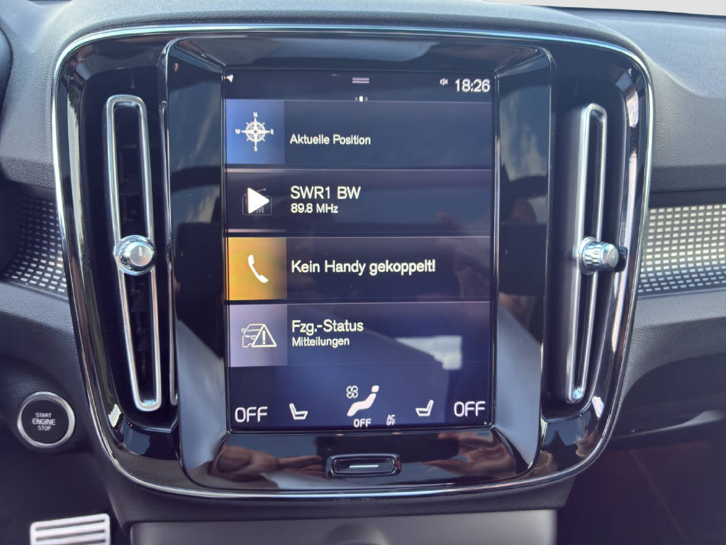 VOLVO XC40 2.0 T4 R-Design AWD-image-7