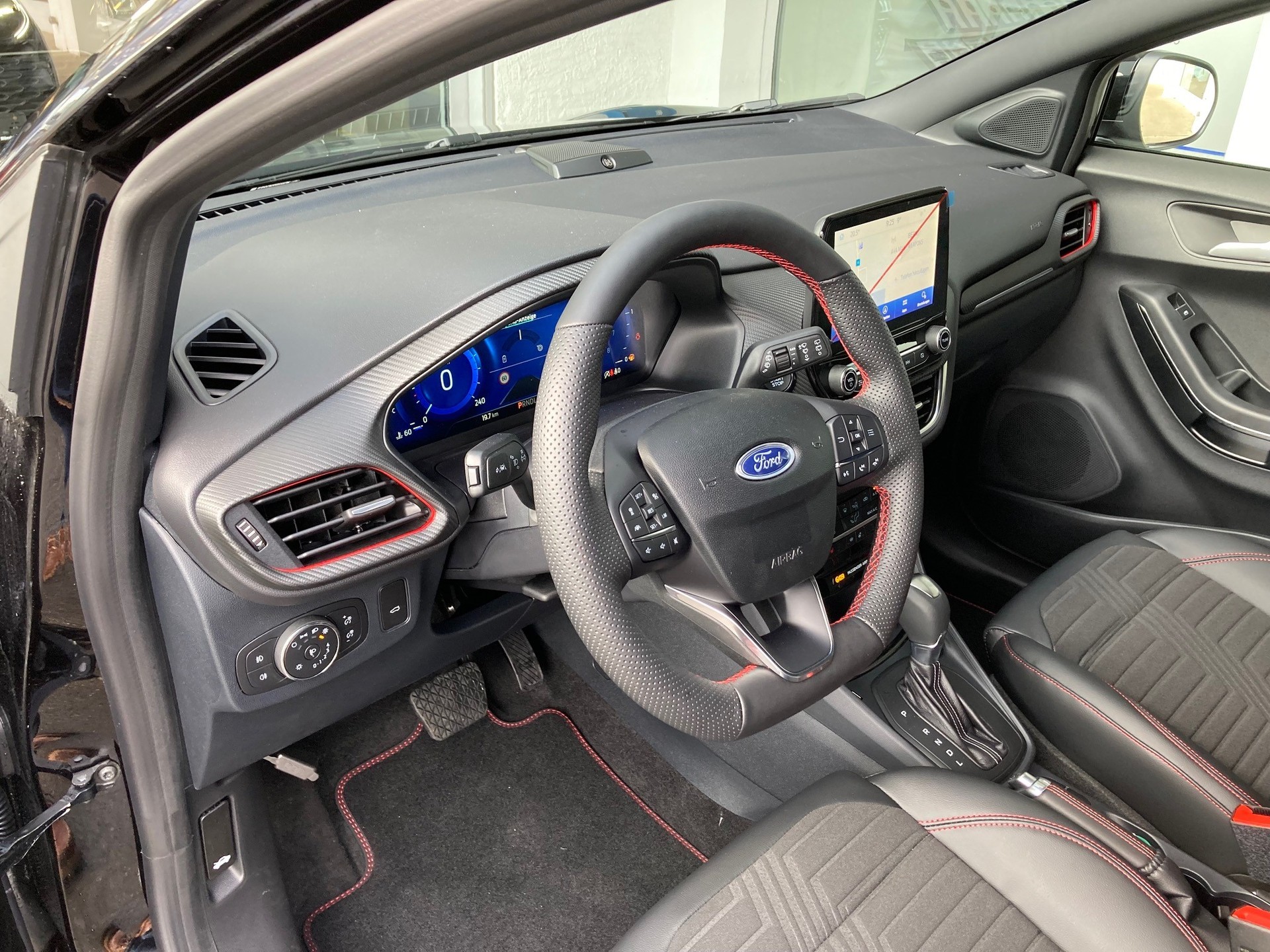 FORD Puma 1.0 MHEV ST-Line X Automat-image-8