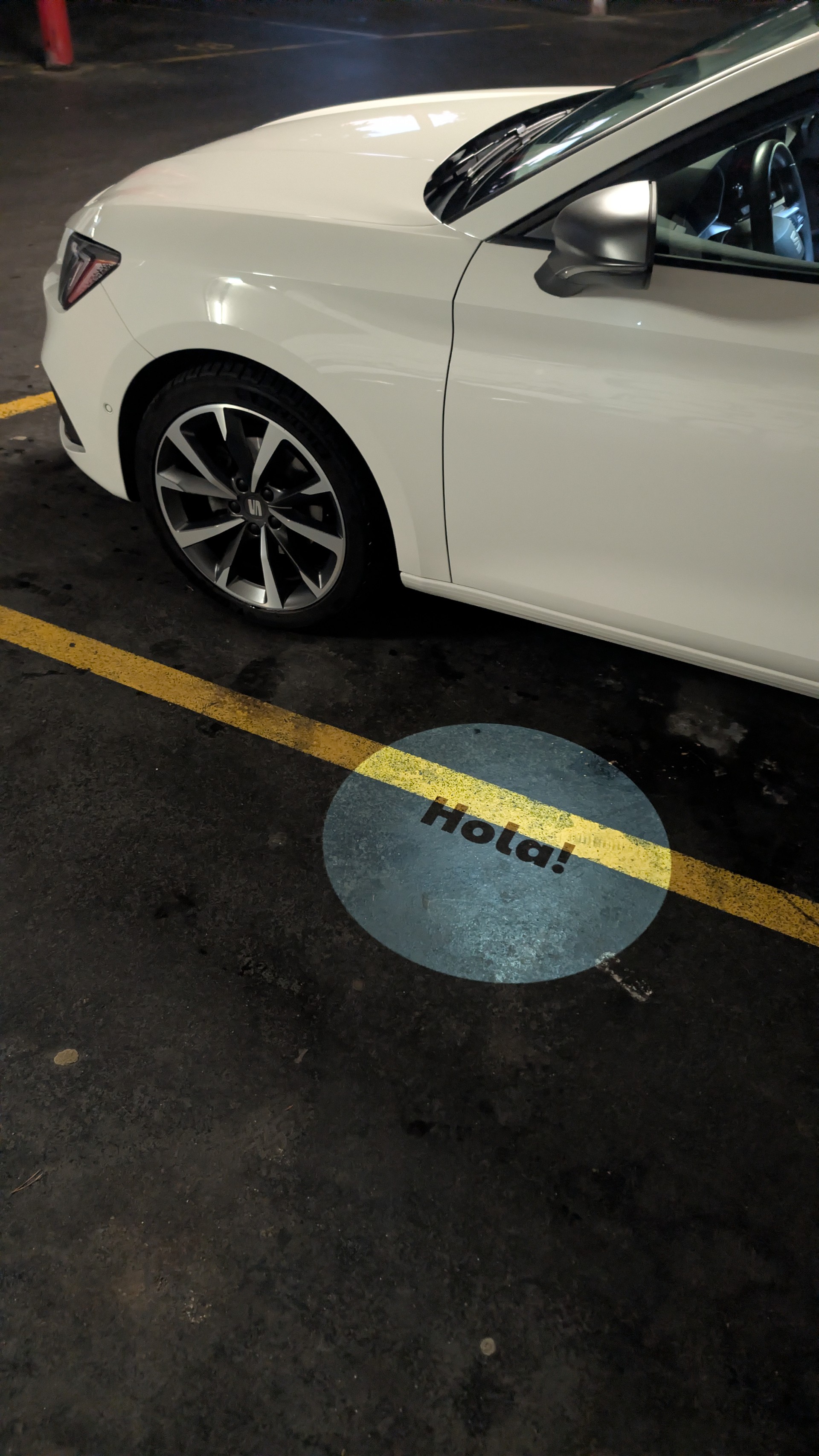 SEAT 1.5 TSI Hola FR (Benzin)-image-5