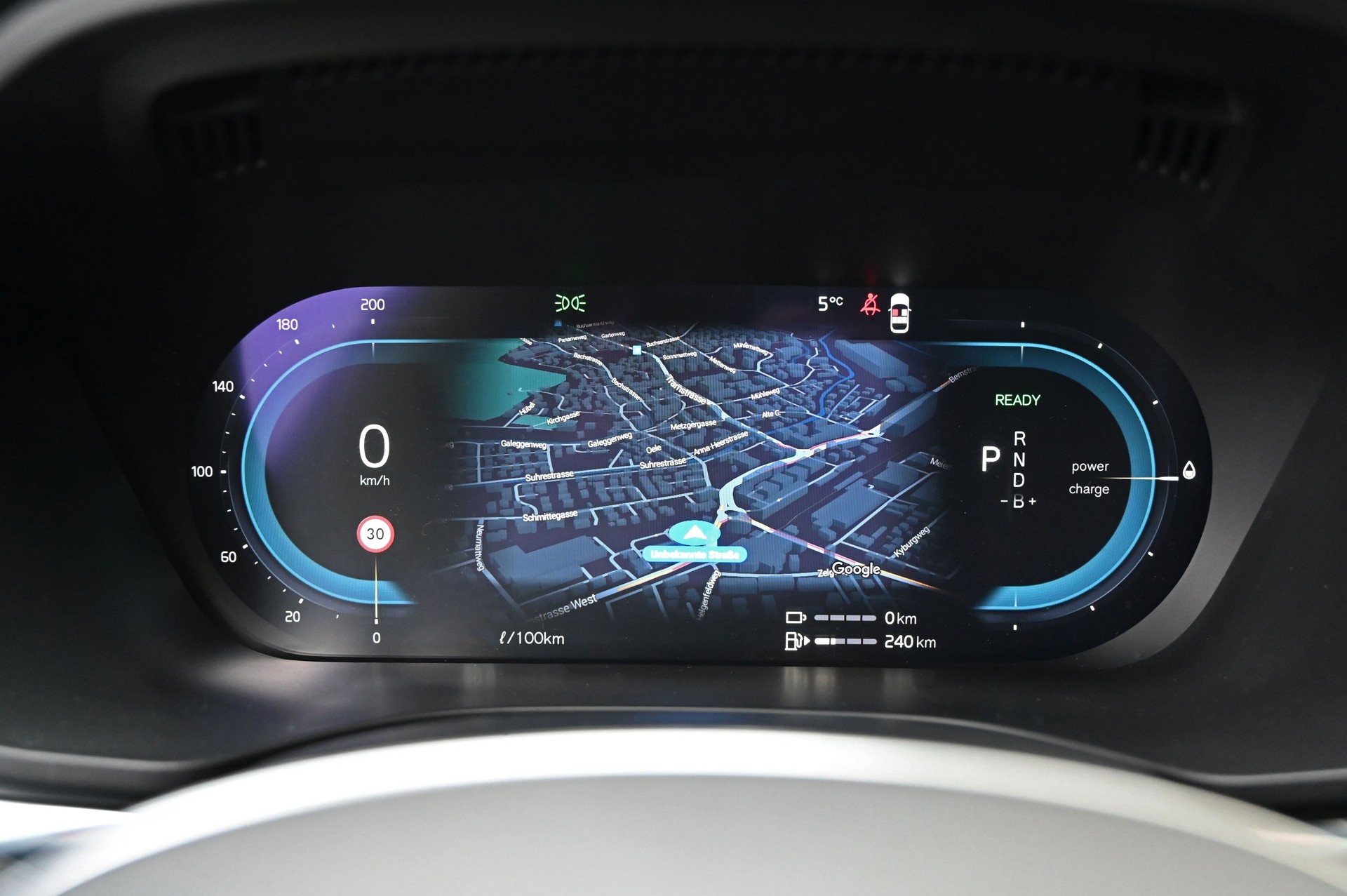 VOLVO XC60 T6 eAWD R-Design Dark Geartronic-image-16