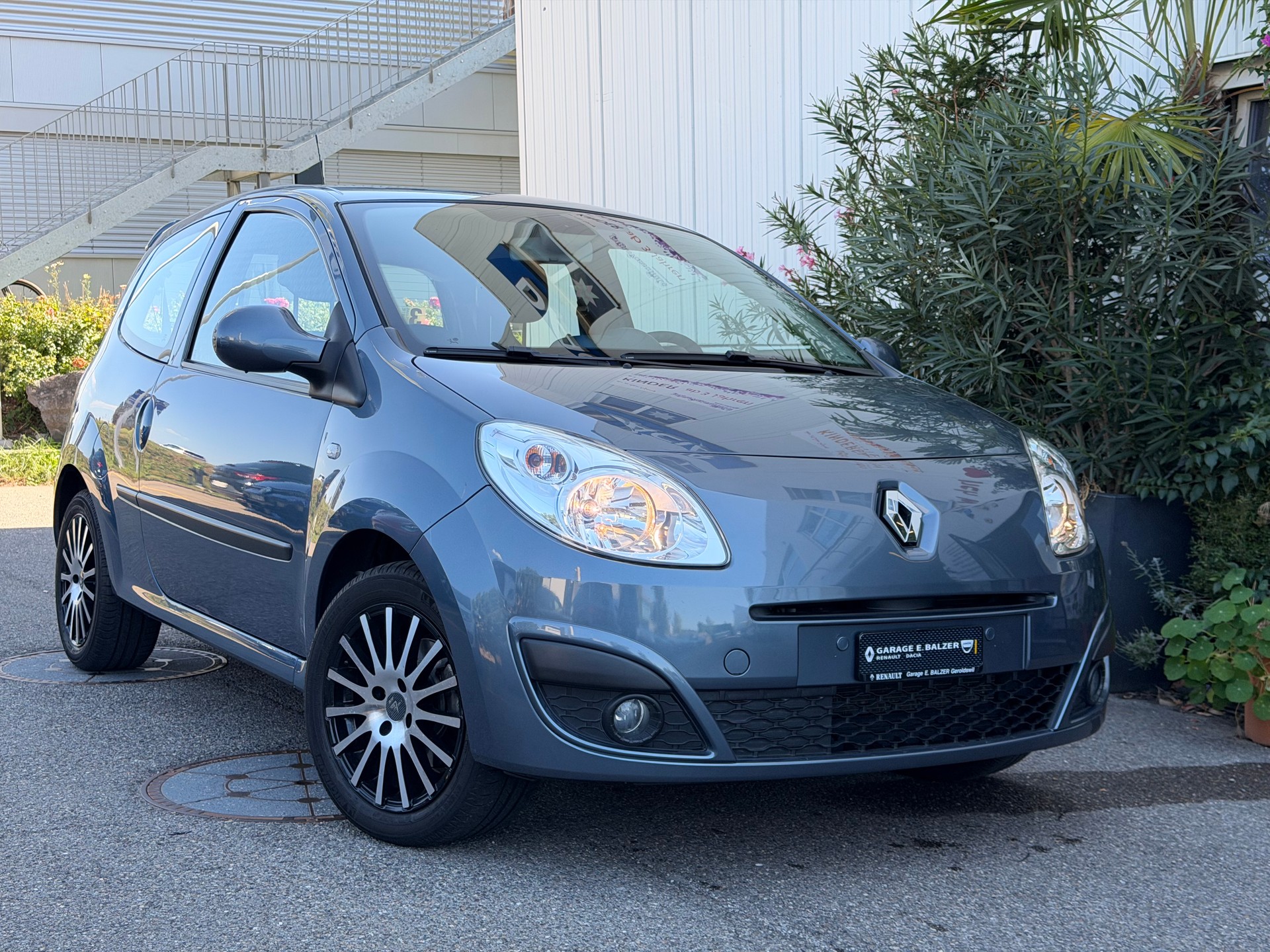 RENAULT Twingo 1.2 16V Expression-image-0
