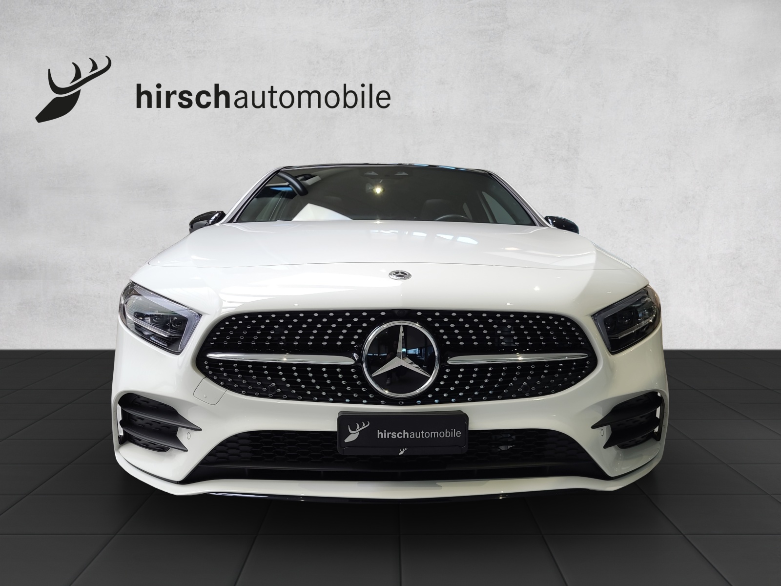 MERCEDES-BENZ A 250 AMG Line 4m-image-10