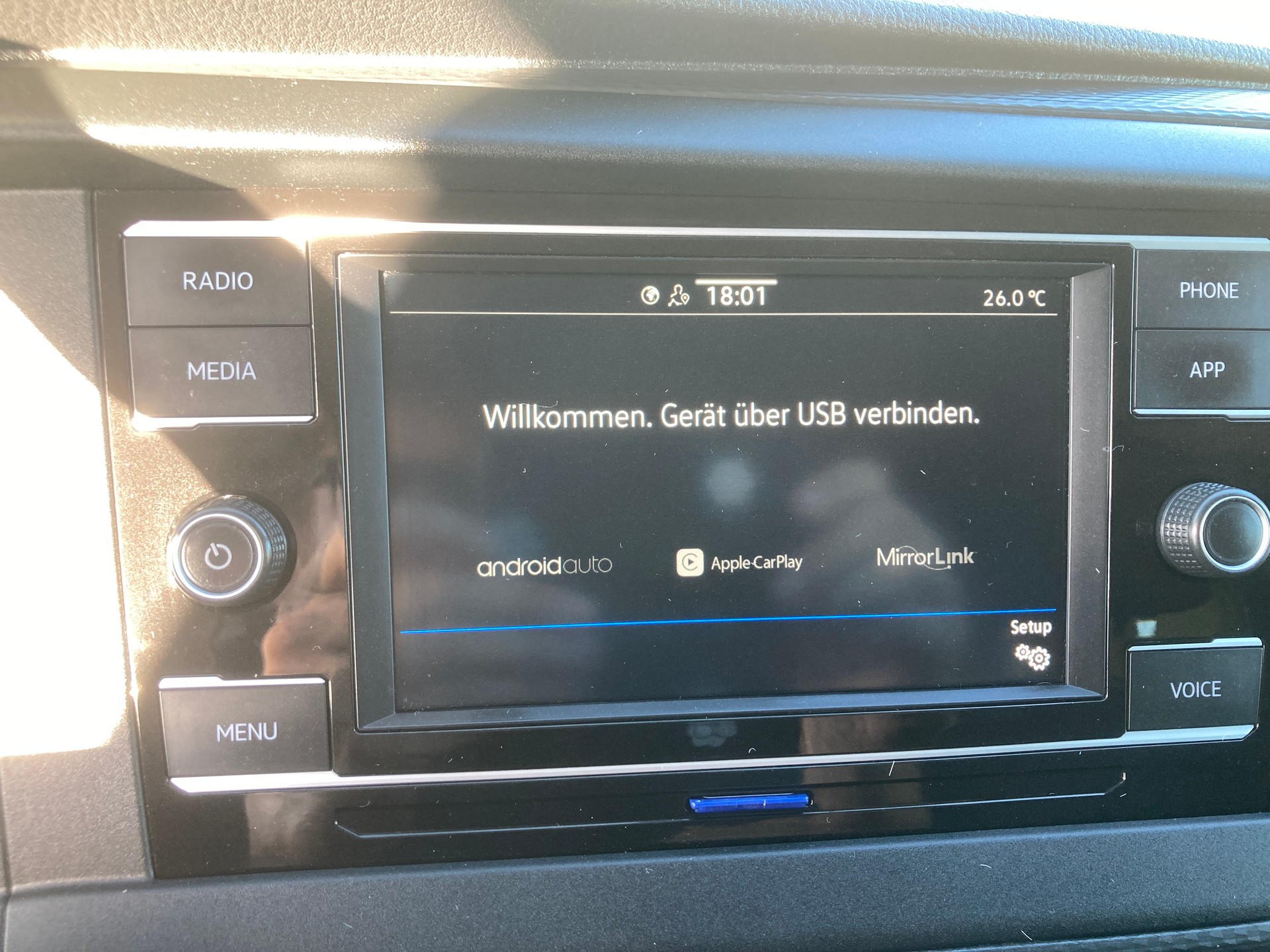 VW T6.1 2.0 TDI 4Motion DSG-image-15