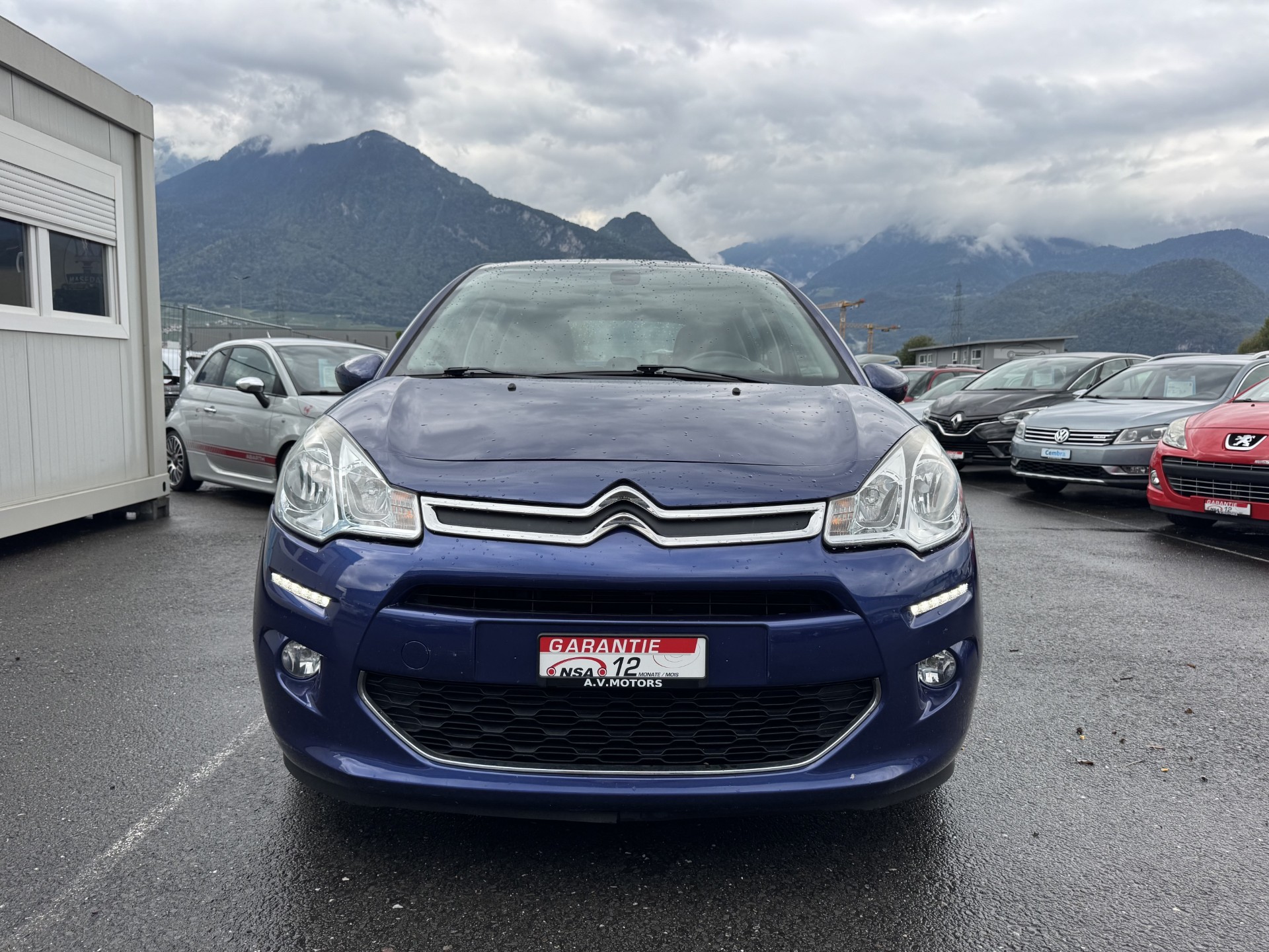 CITROEN C3 1.2i PureTech Exclusive-image-2