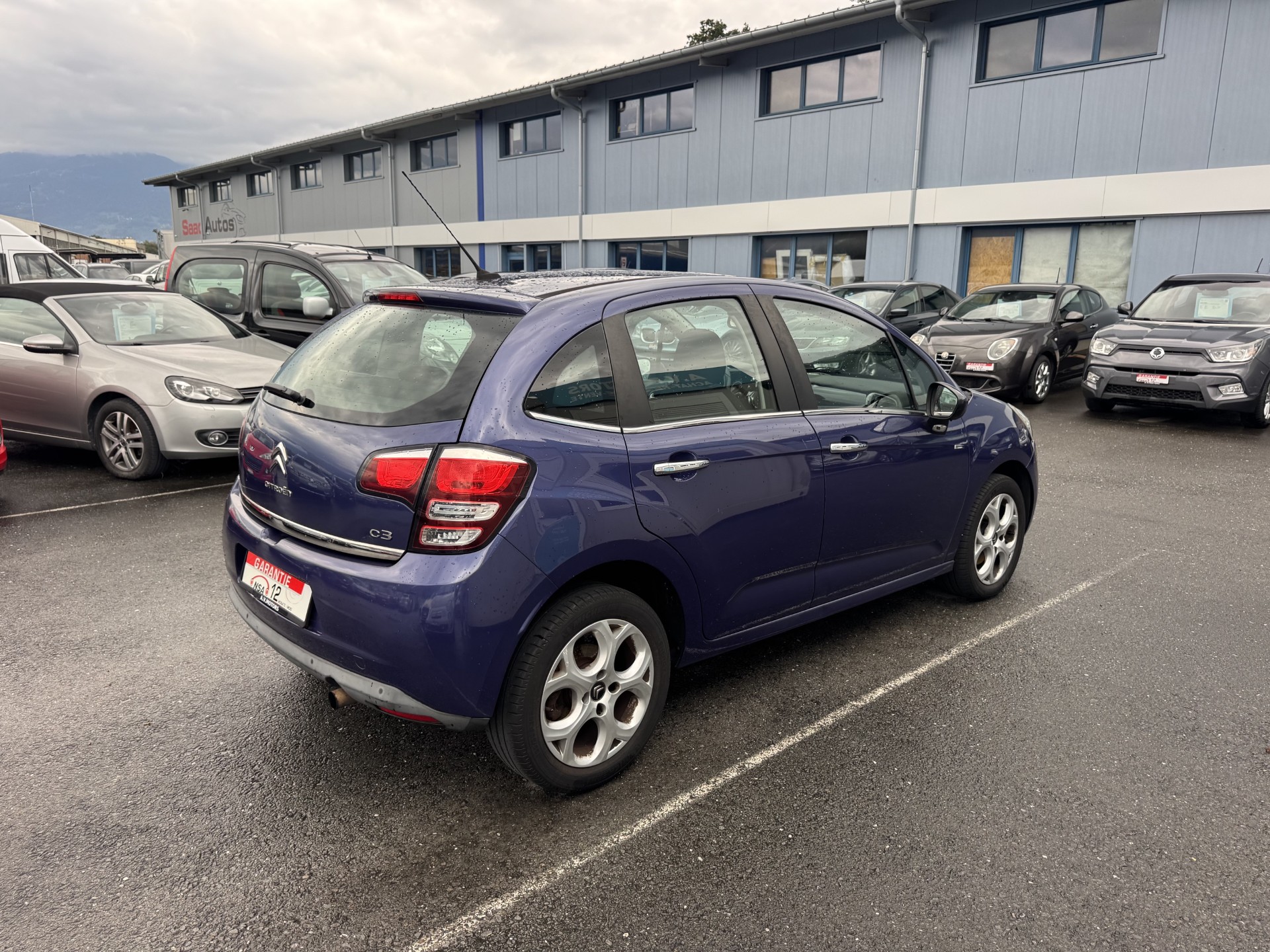 CITROEN C3 1.2i PureTech Exclusive-image-4
