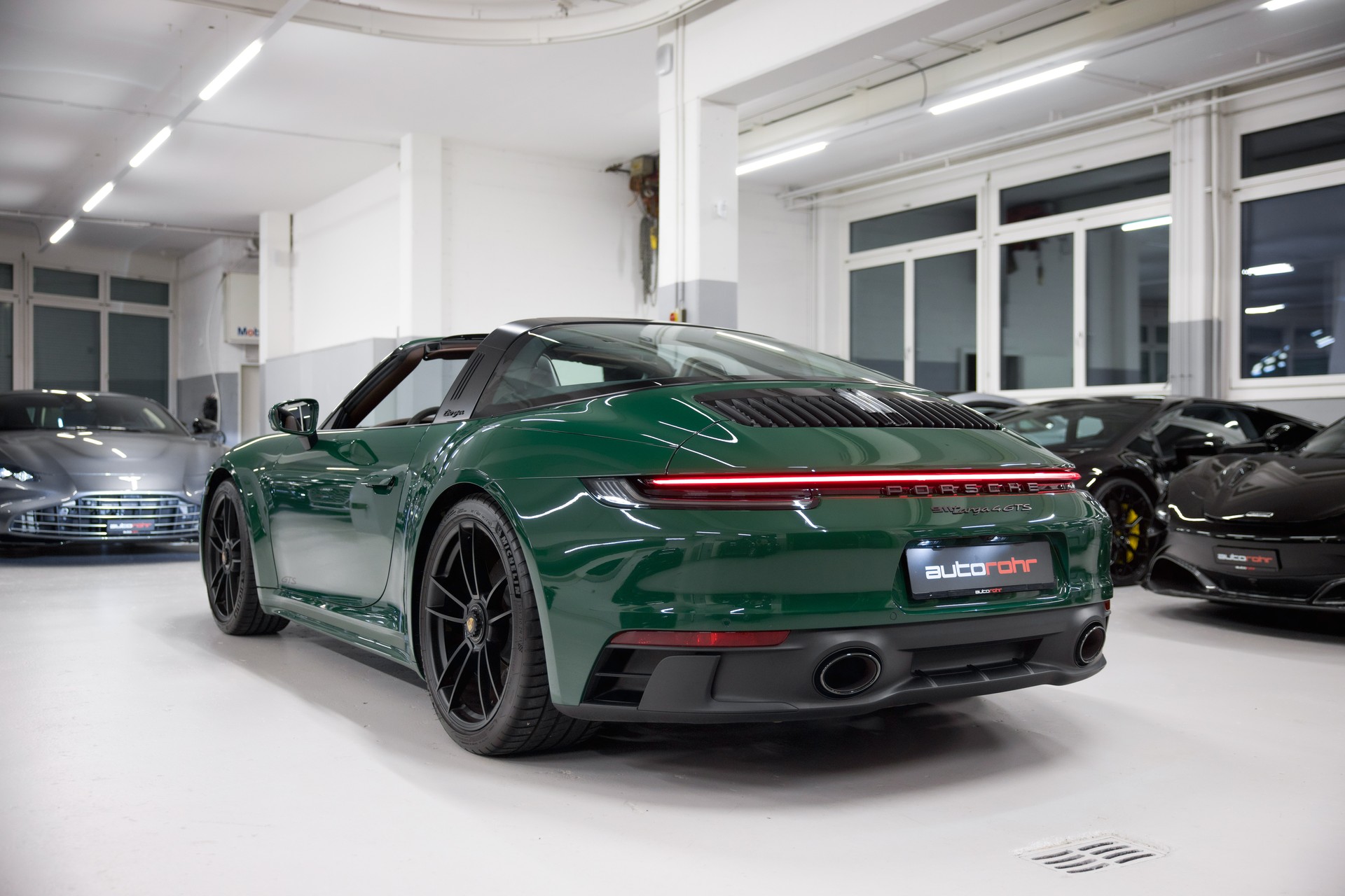 PORSCHE 911 Targa 4 GTS PDK *CH-FHZ*-image-6