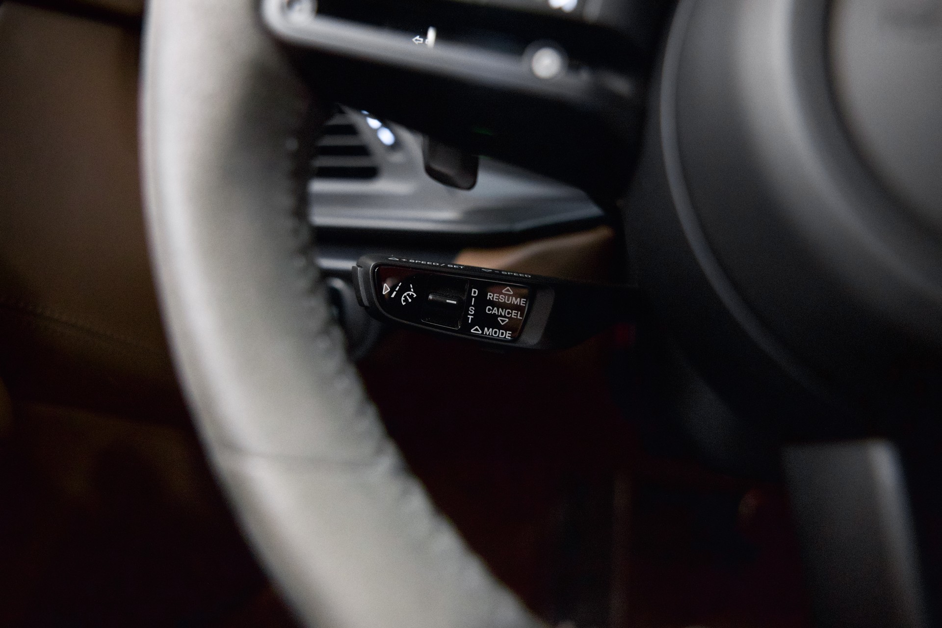 PORSCHE 911 Targa 4 GTS PDK *CH-FHZ*-image-24