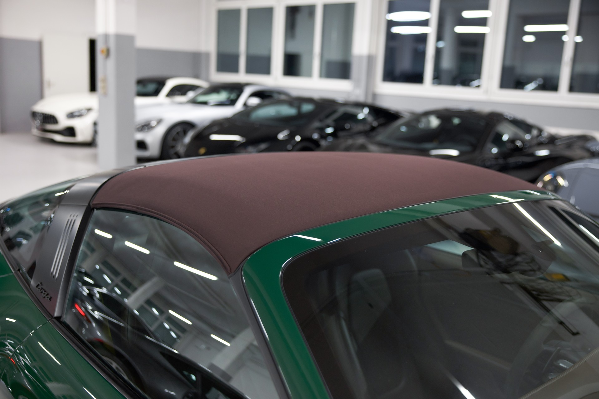 PORSCHE 911 Targa 4 GTS PDK *CH-FHZ*-image-17