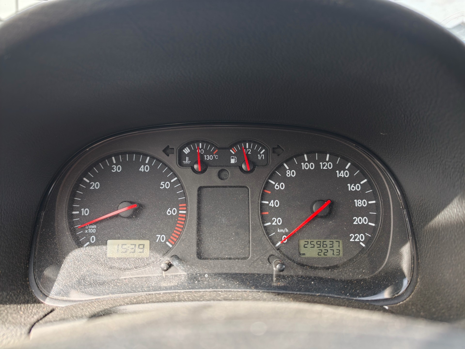 VW Golf 1.4 16V-image-7