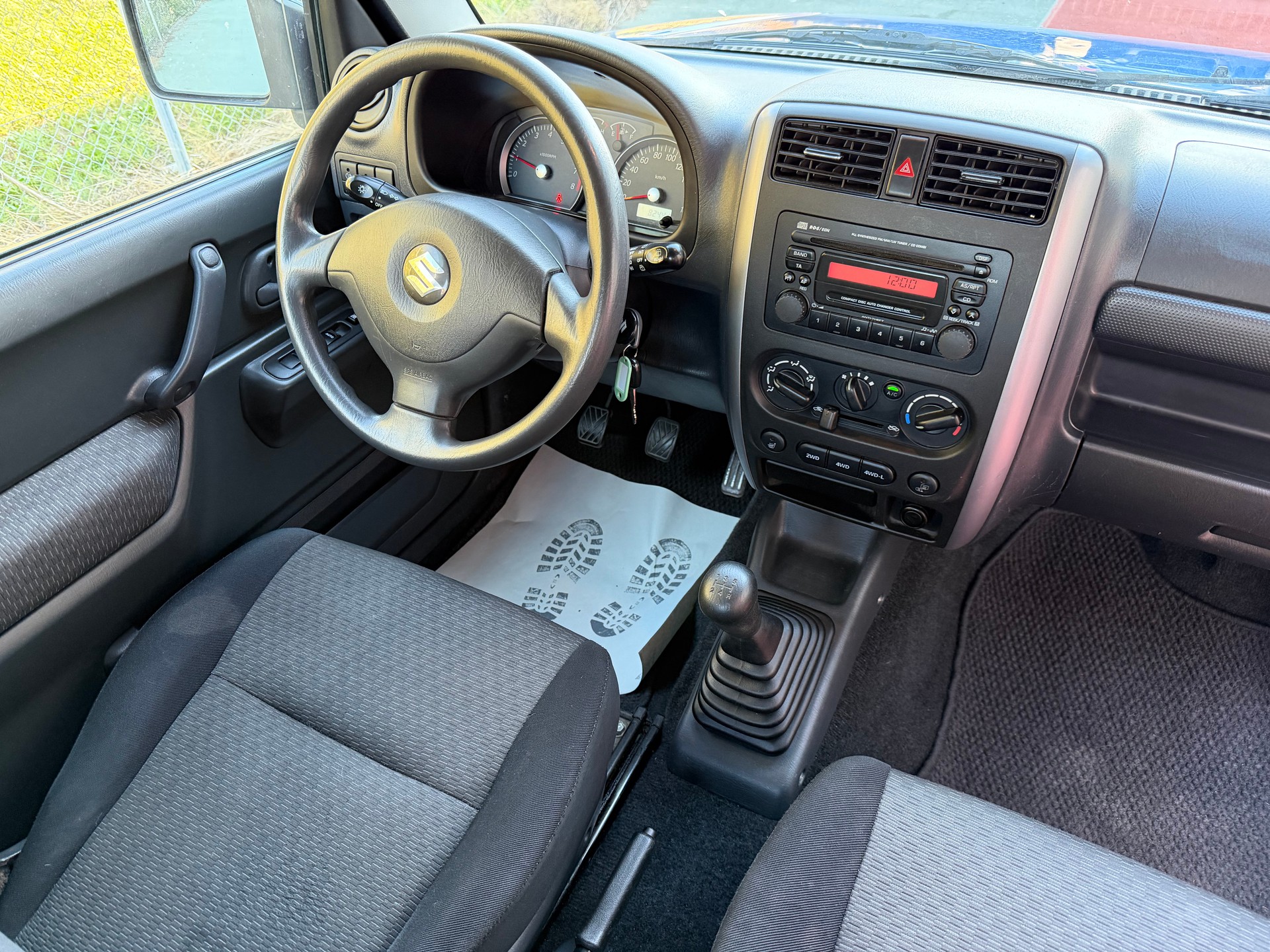 SUZUKI Jimny 1.3 16V GL Top-image-7