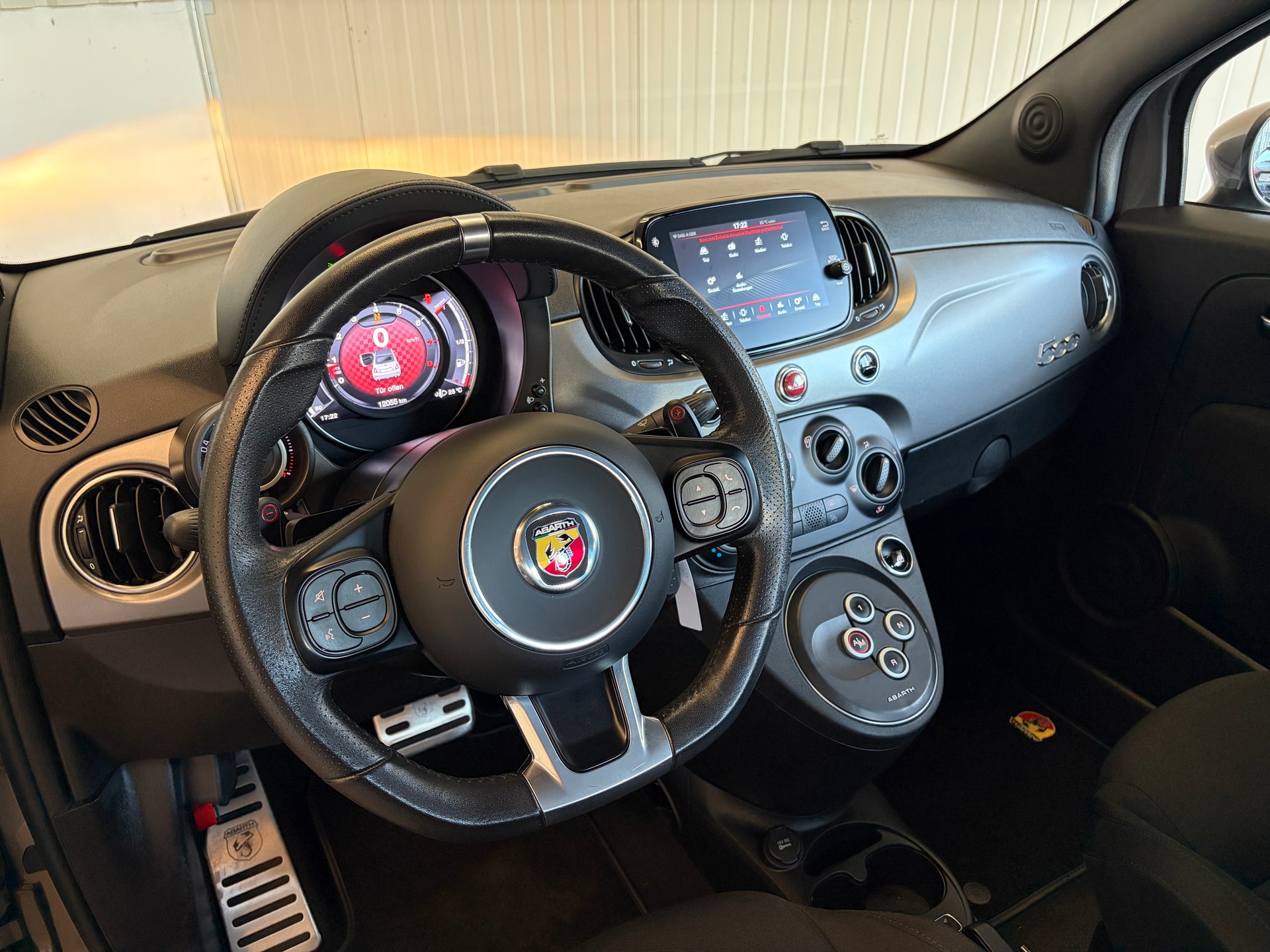 FIAT 595C (Cabrio) 1.4 16V Turbo AUTOMATIK-image-10