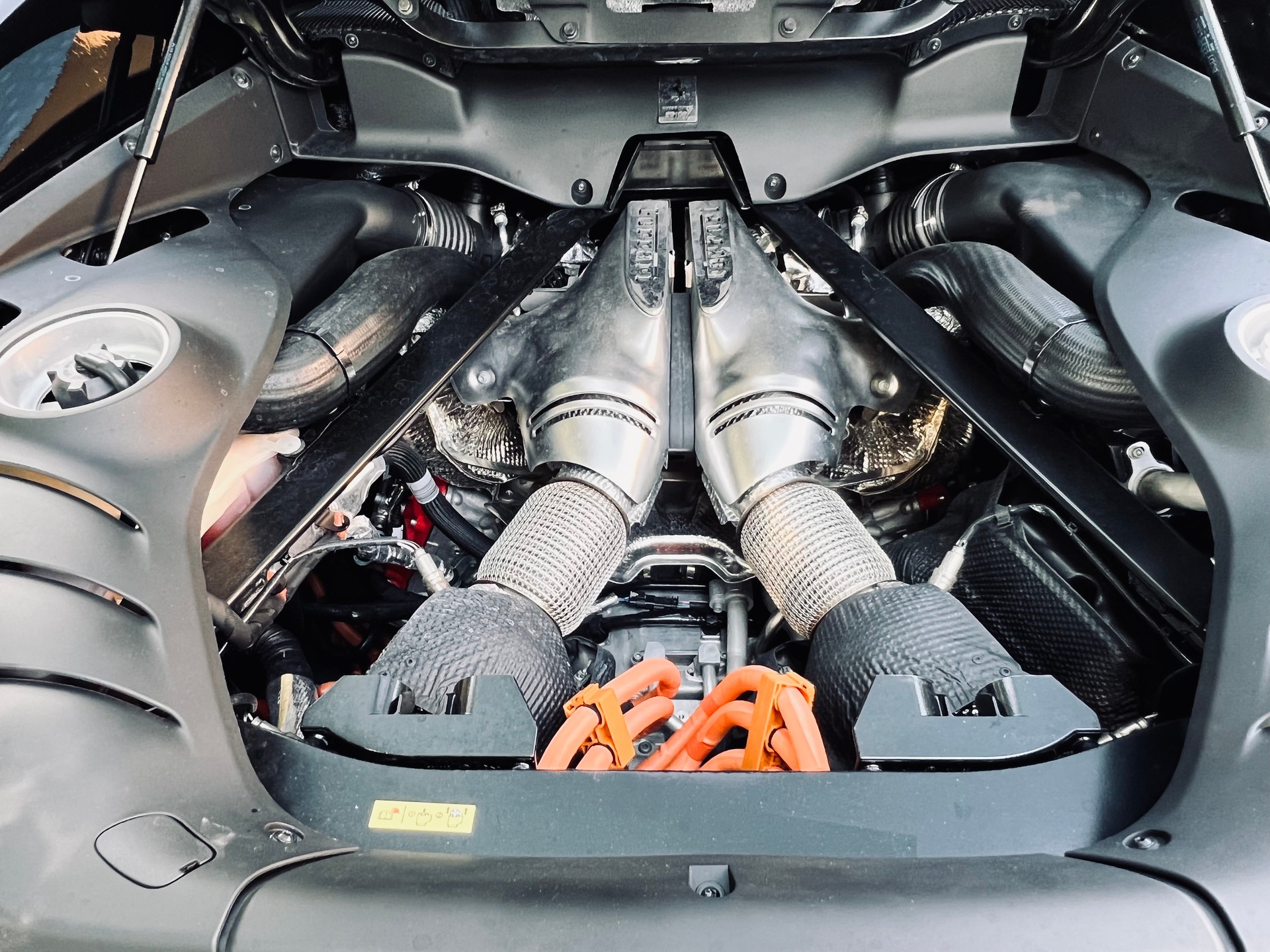 FERRARI 296 GTB-image-13