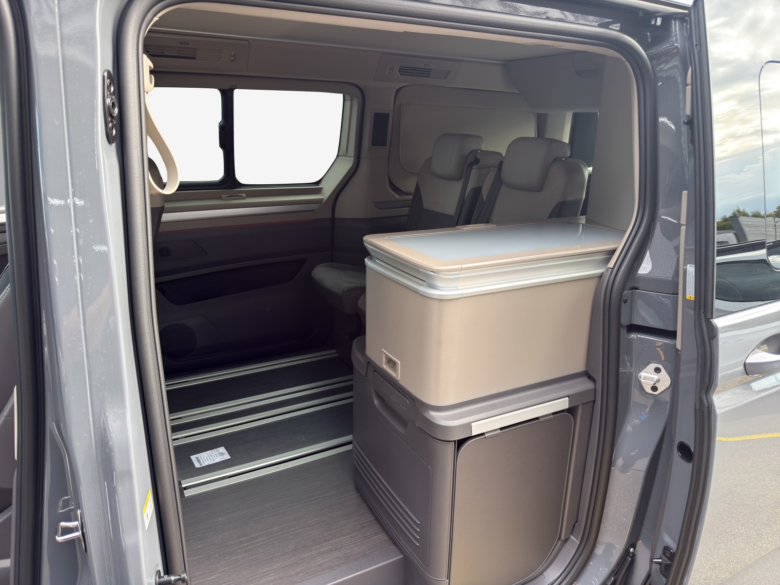 VW California eHybrid Ocean Liberty 4Motion-image-10