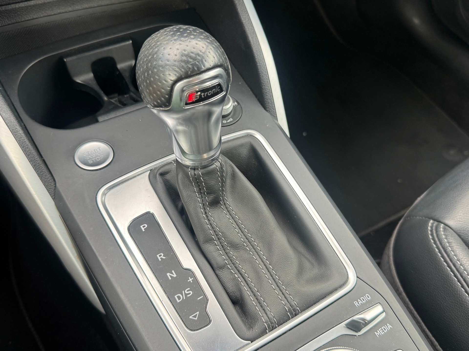 AUDI Q2 40 TFSI Sport S-Line quattro S-tronic-image-12