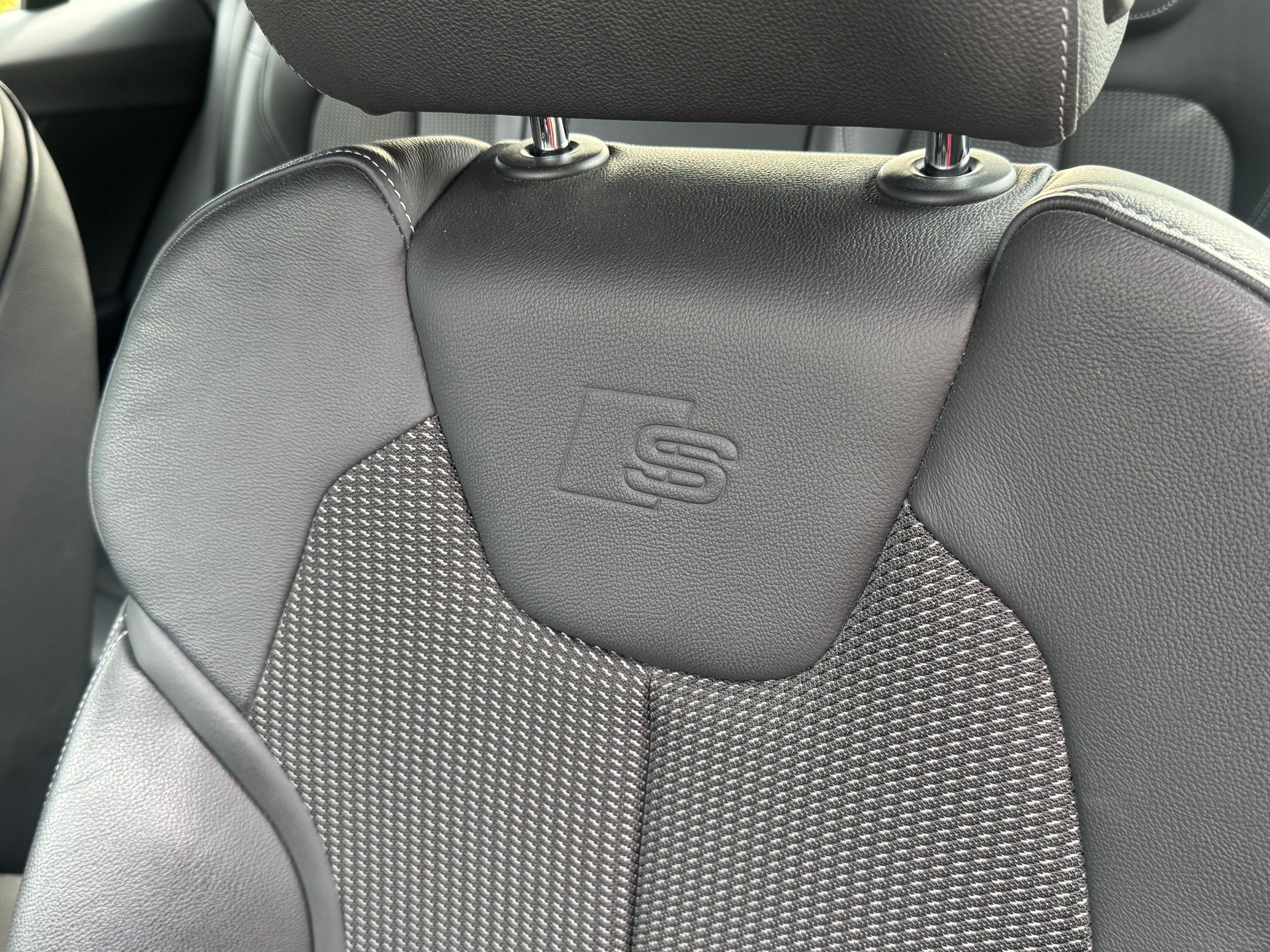 AUDI Q2 40 TFSI Sport S-Line quattro S-tronic-image-9