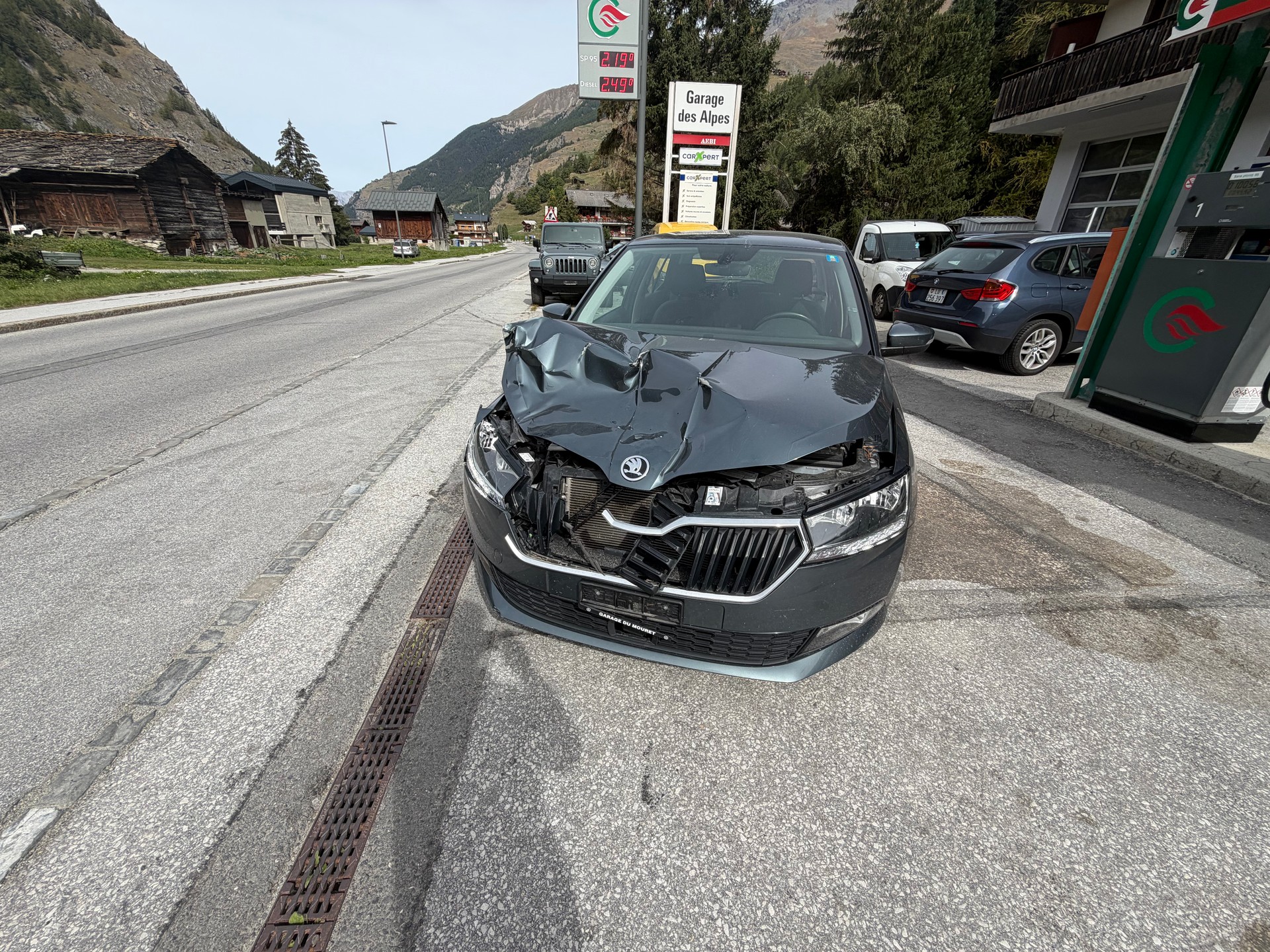 SKODA Fabia 1.0 TSI Monte Carlo-image-6