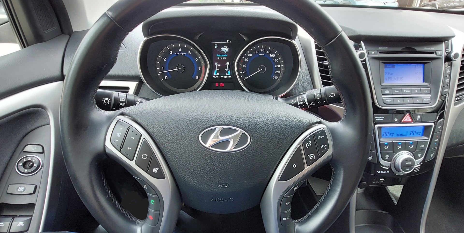 HYUNDAI i30 1.6 GDI GO!-image-11