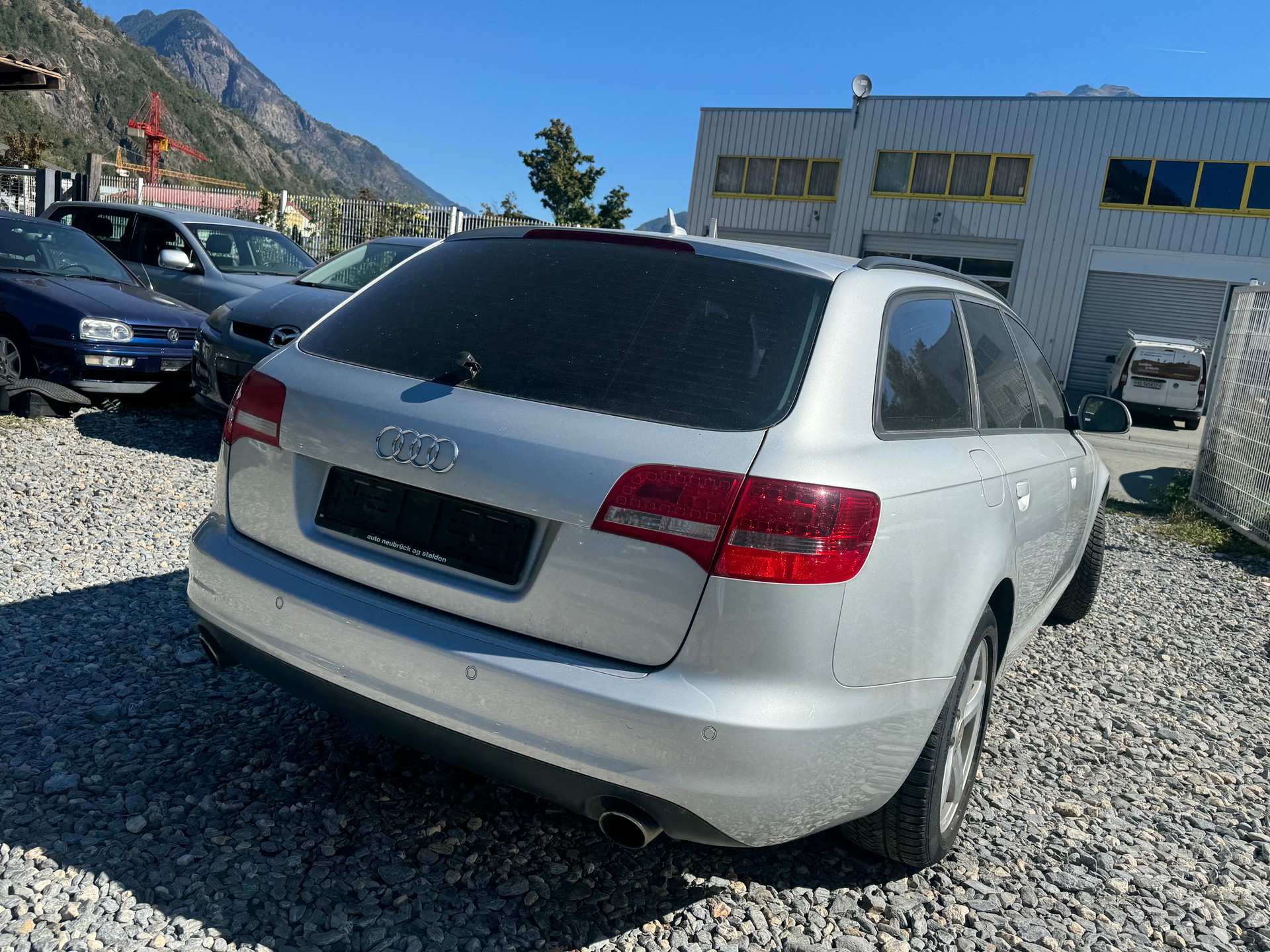 AUDI A6 Avant 4.2 V8 FSI quattro tiptronic-image-5