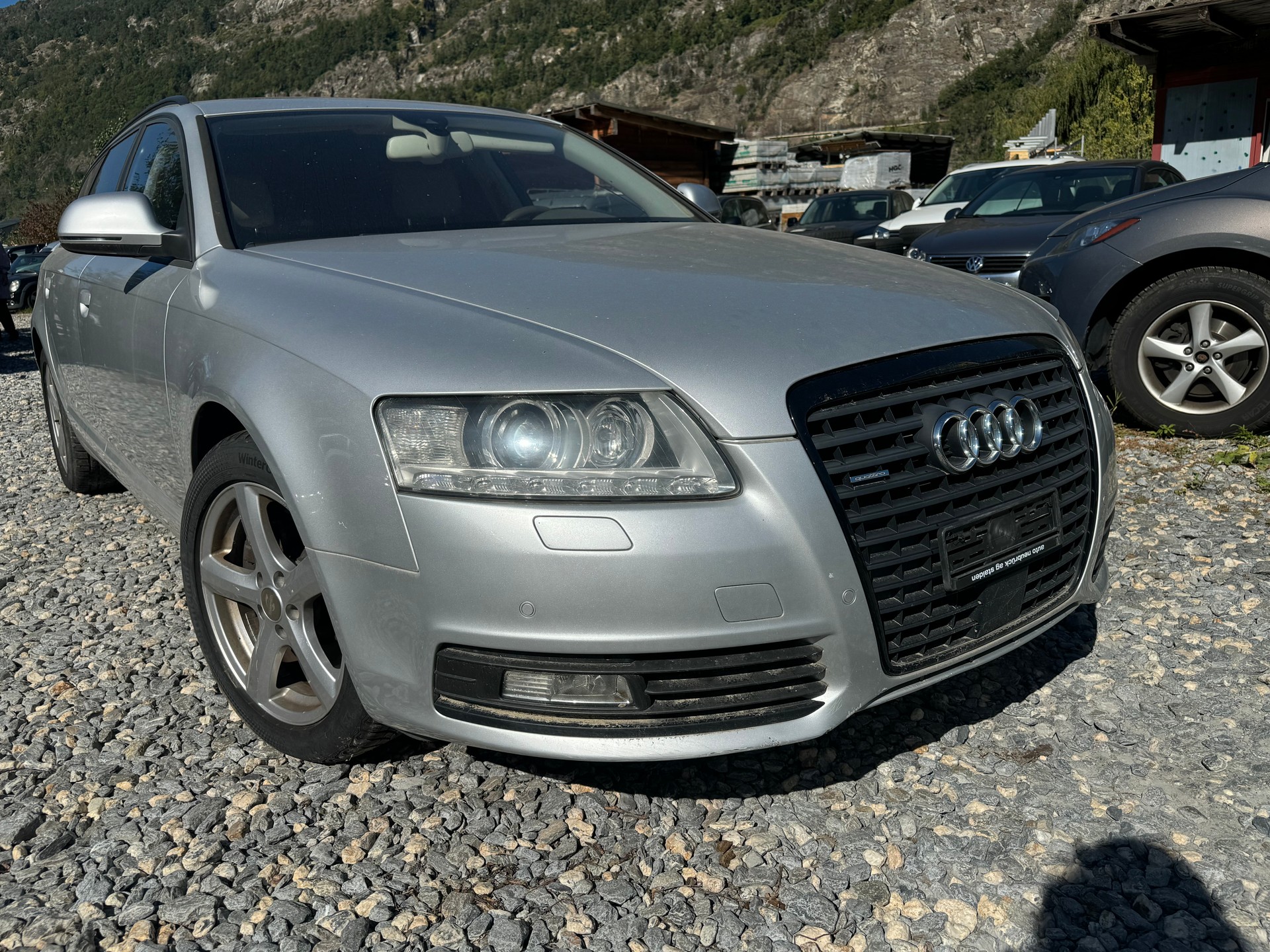 AUDI A6 Avant 4.2 V8 FSI quattro tiptronic-image-12