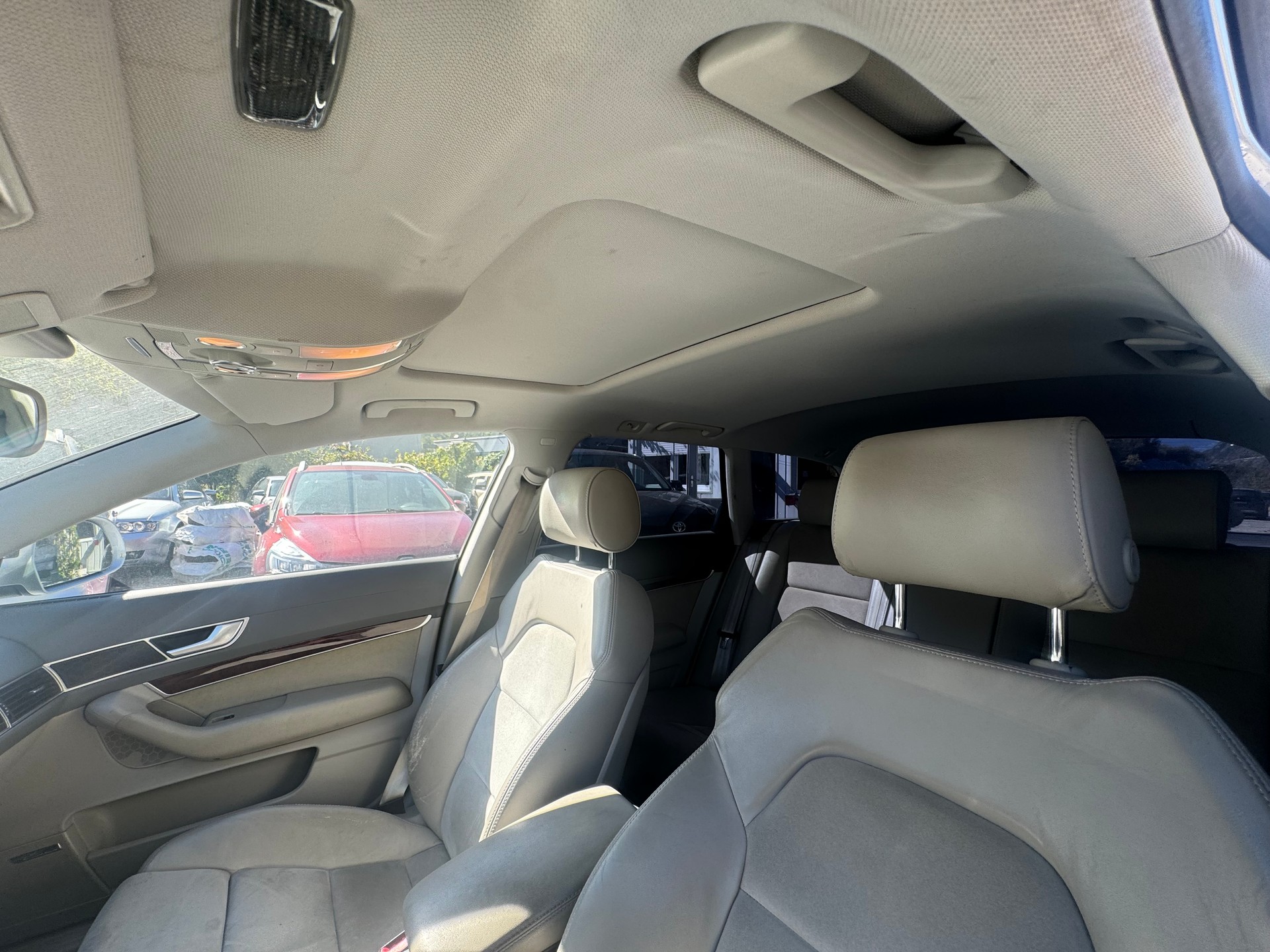 AUDI A6 Avant 4.2 V8 FSI quattro tiptronic-image-7