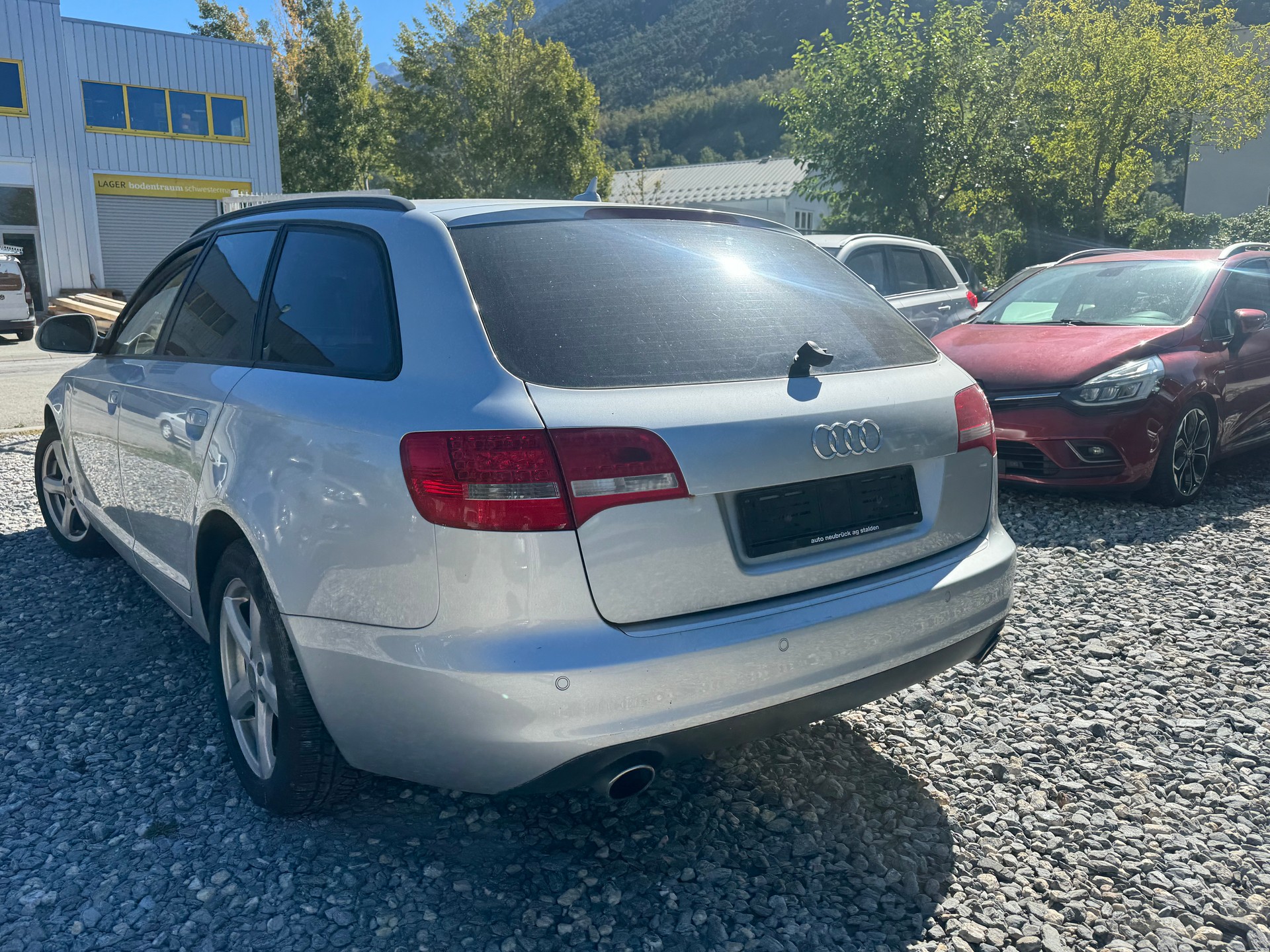 AUDI A6 Avant 4.2 V8 FSI quattro tiptronic-image-6