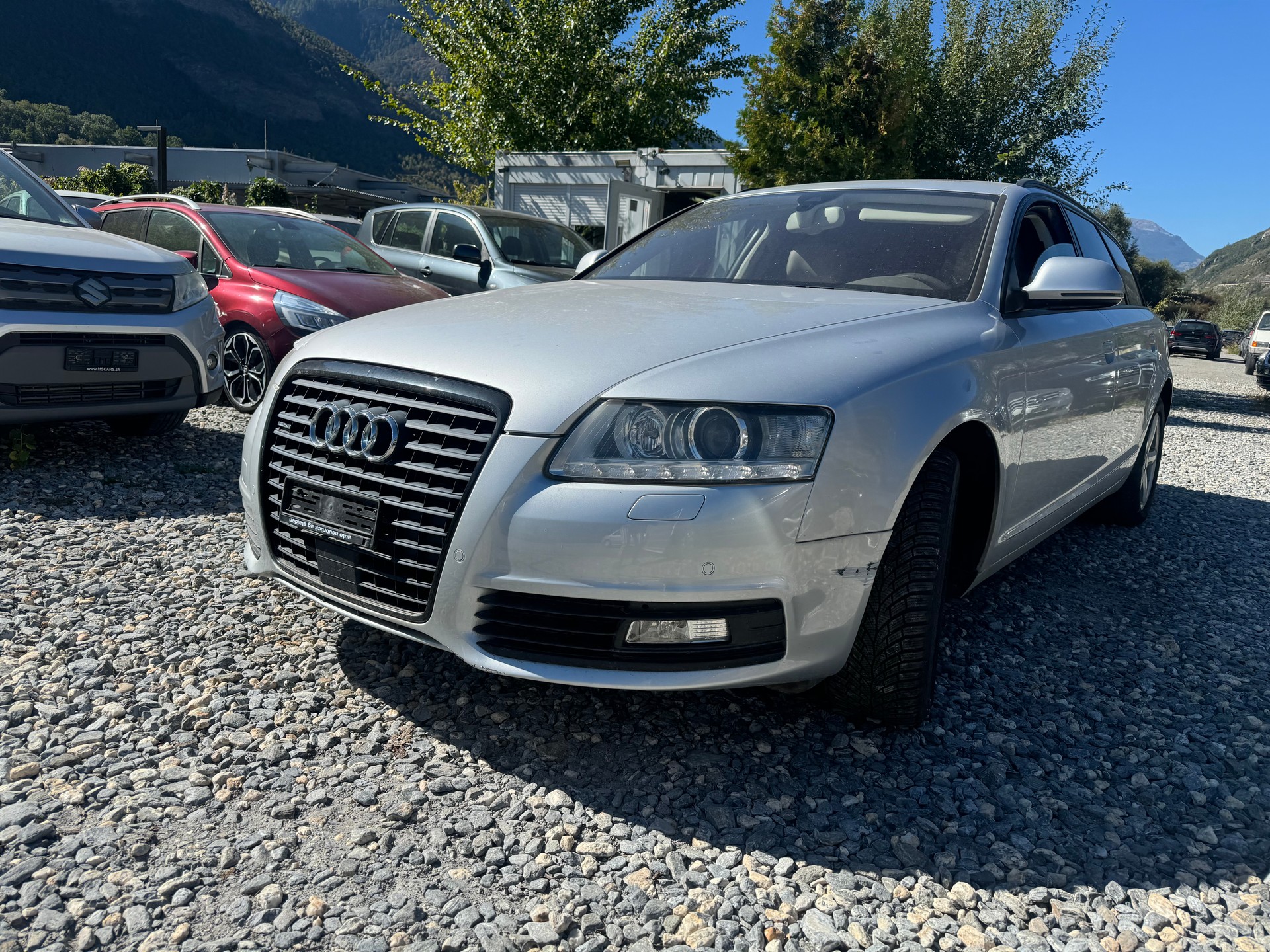AUDI A6 Avant 4.2 V8 FSI quattro tiptronic-image-0