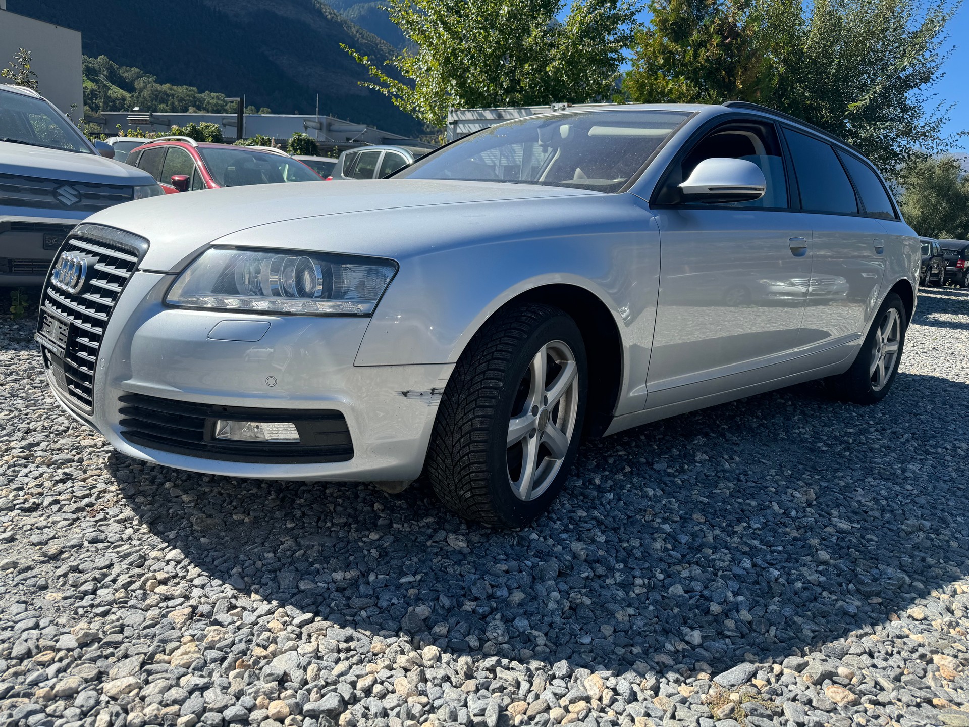 AUDI A6 Avant 4.2 V8 FSI quattro tiptronic-image-10