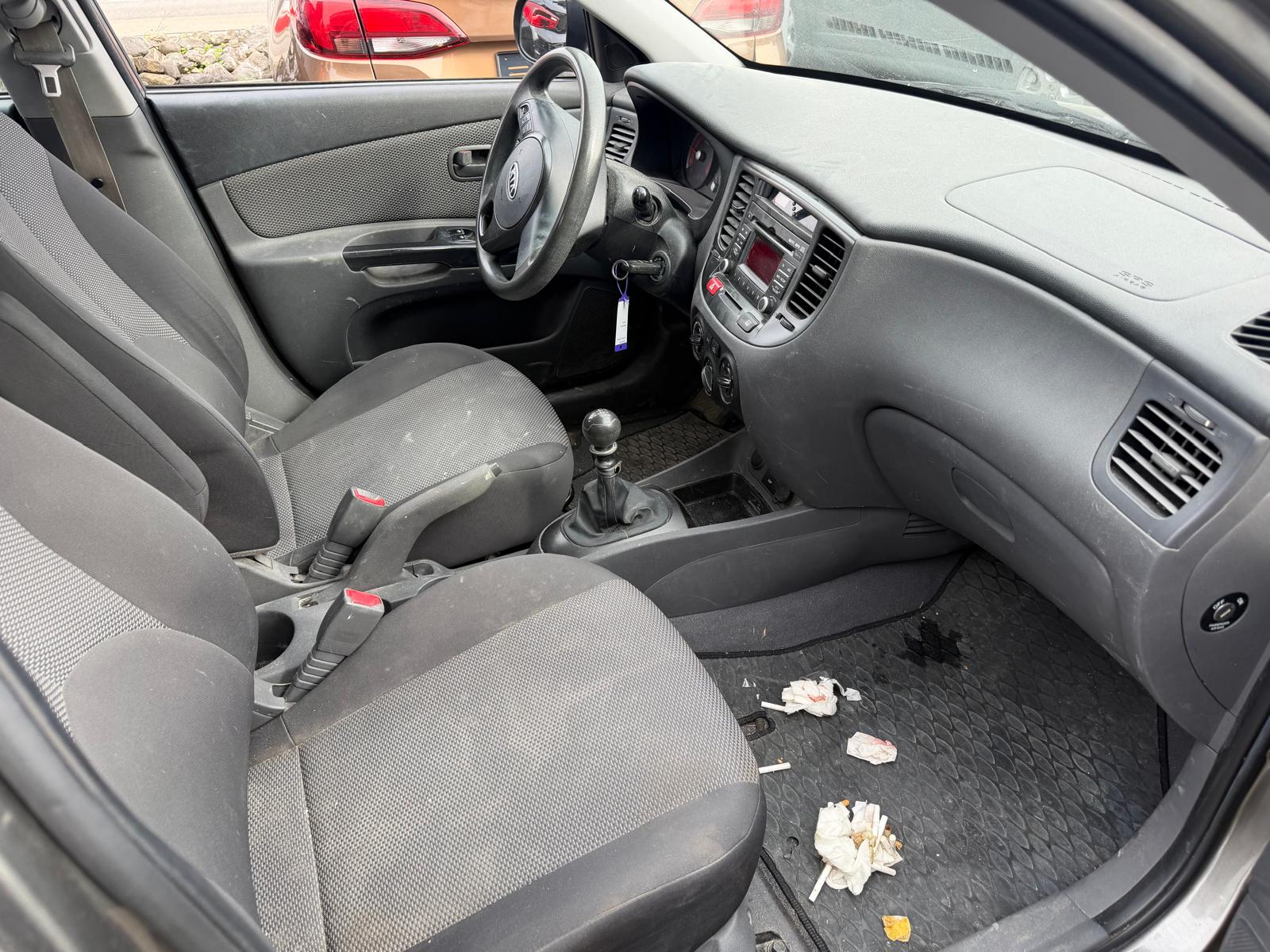KIA Rio 1.4 16V Trend-image-6