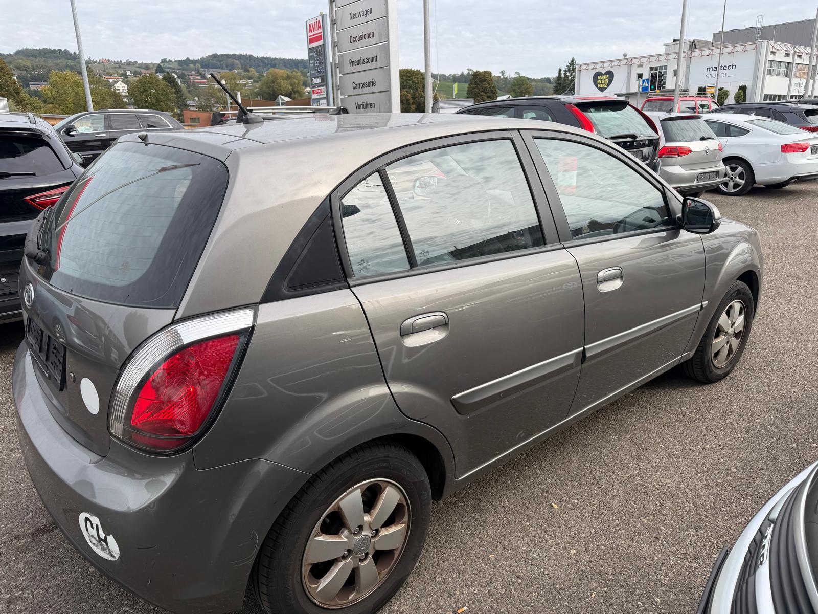 KIA Rio 1.4 16V Trend-image-5
