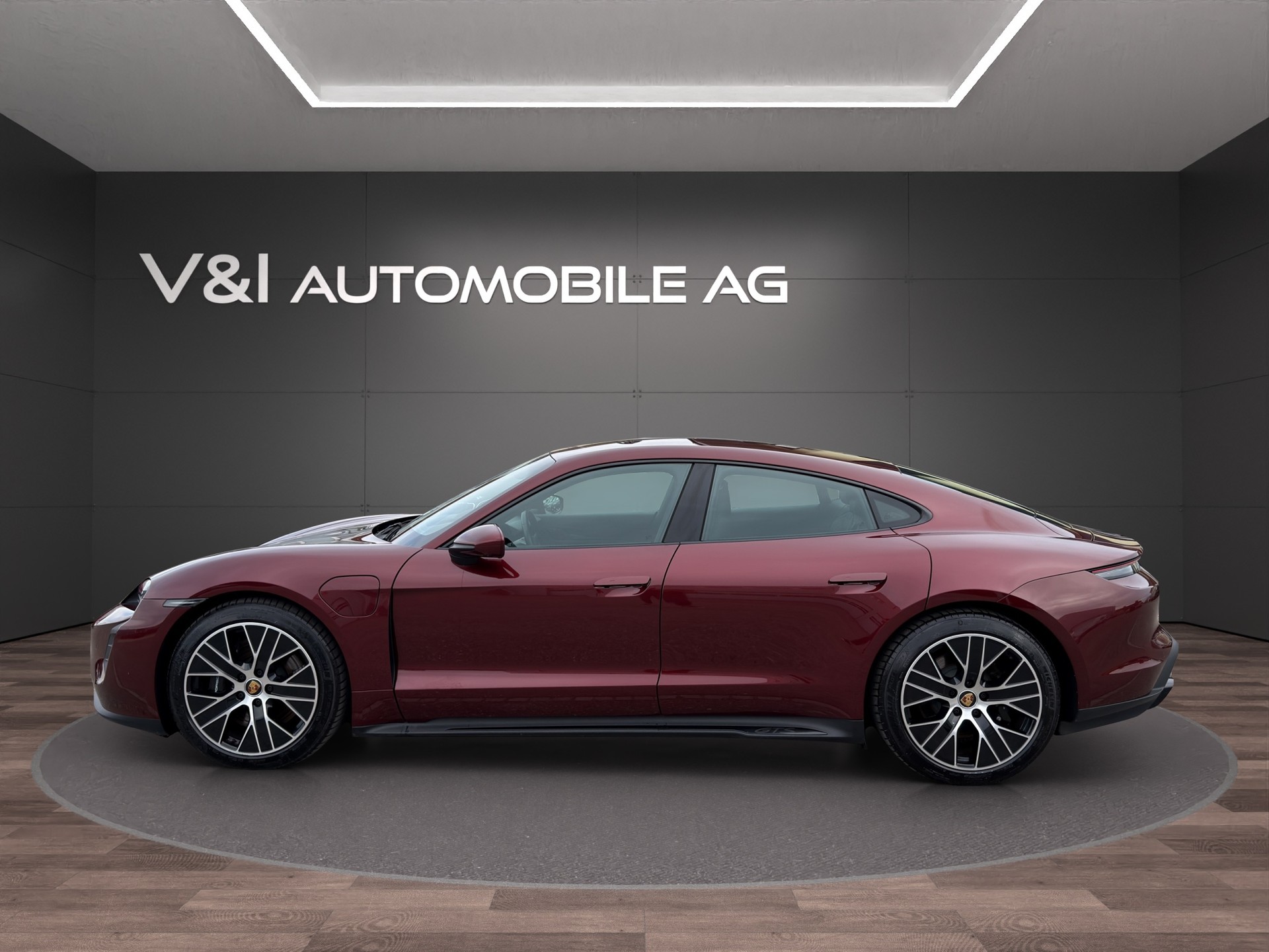 PORSCHE Taycan GTS / CH-Fahrzeug-image-7